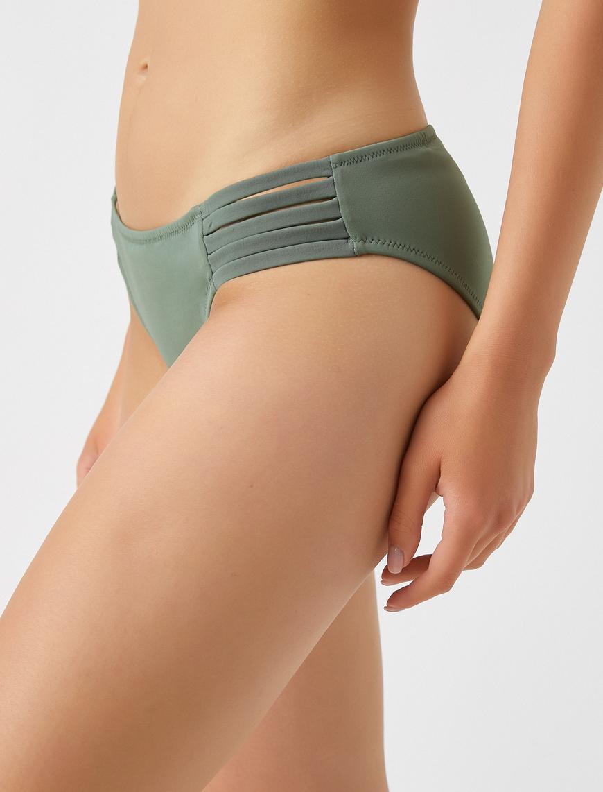   Bikini Altı