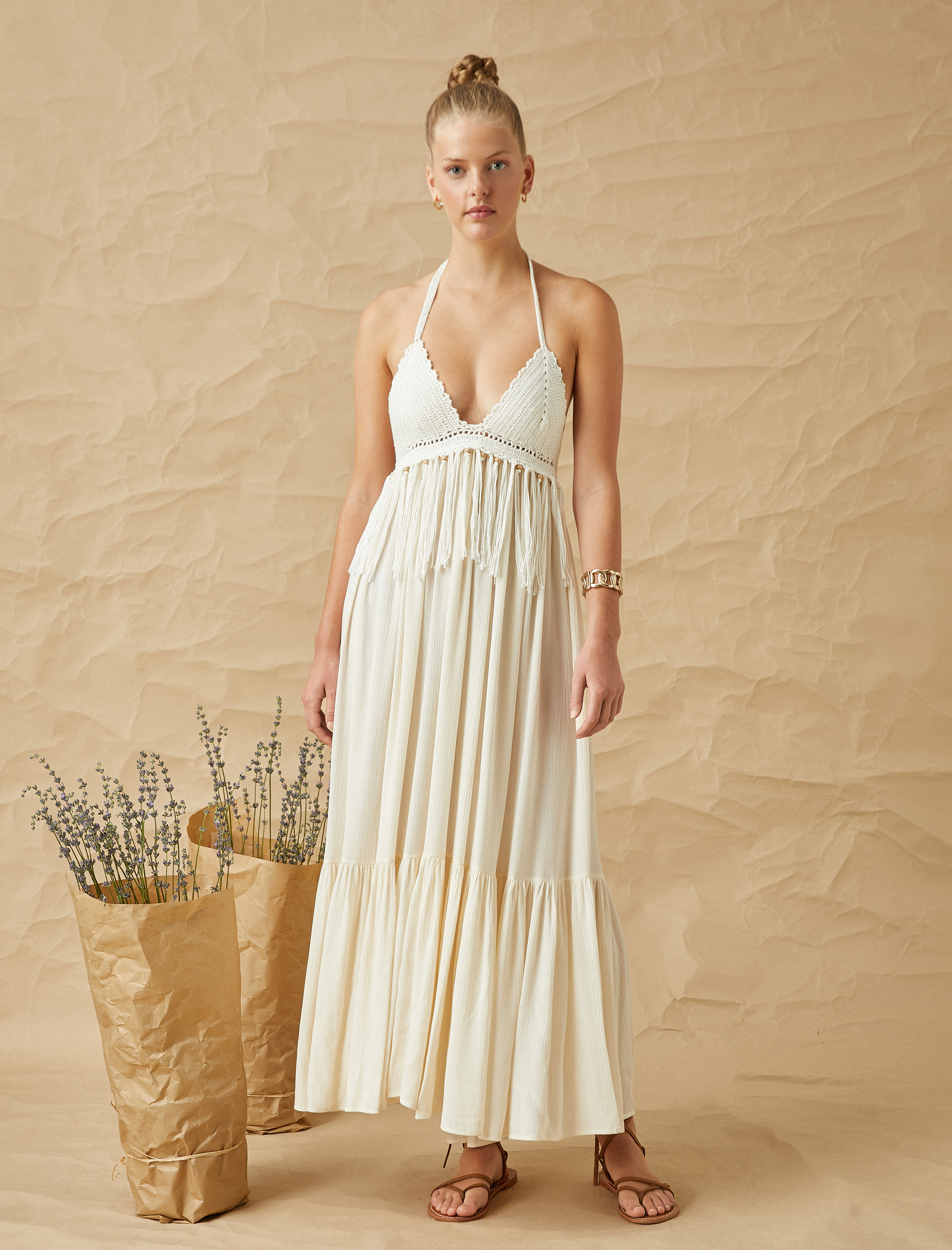 Uzun Viskon Elbise Boyundan Bağlamalı Püskül Detaylı