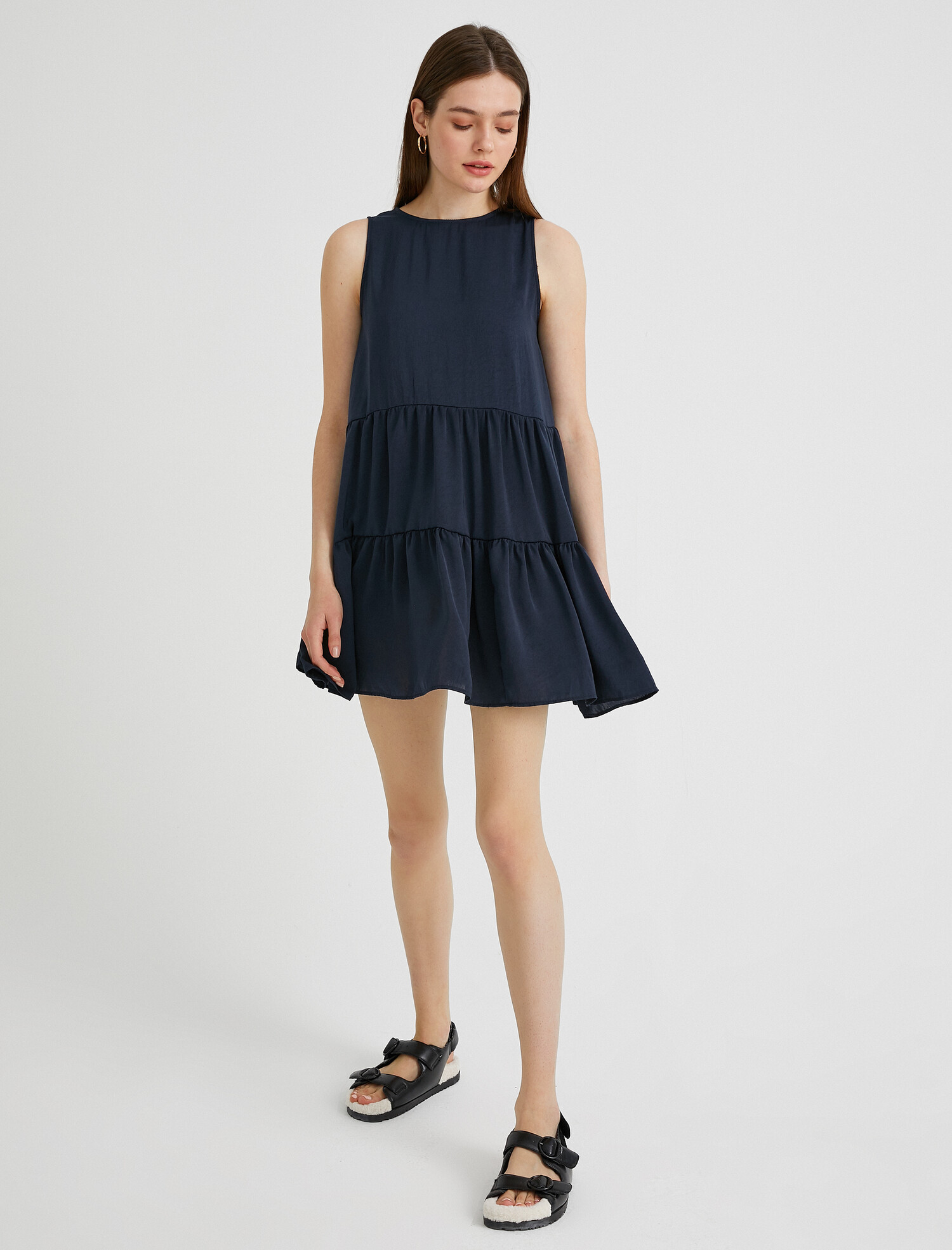   Kolsuz Elbise Bisiklet Yaka