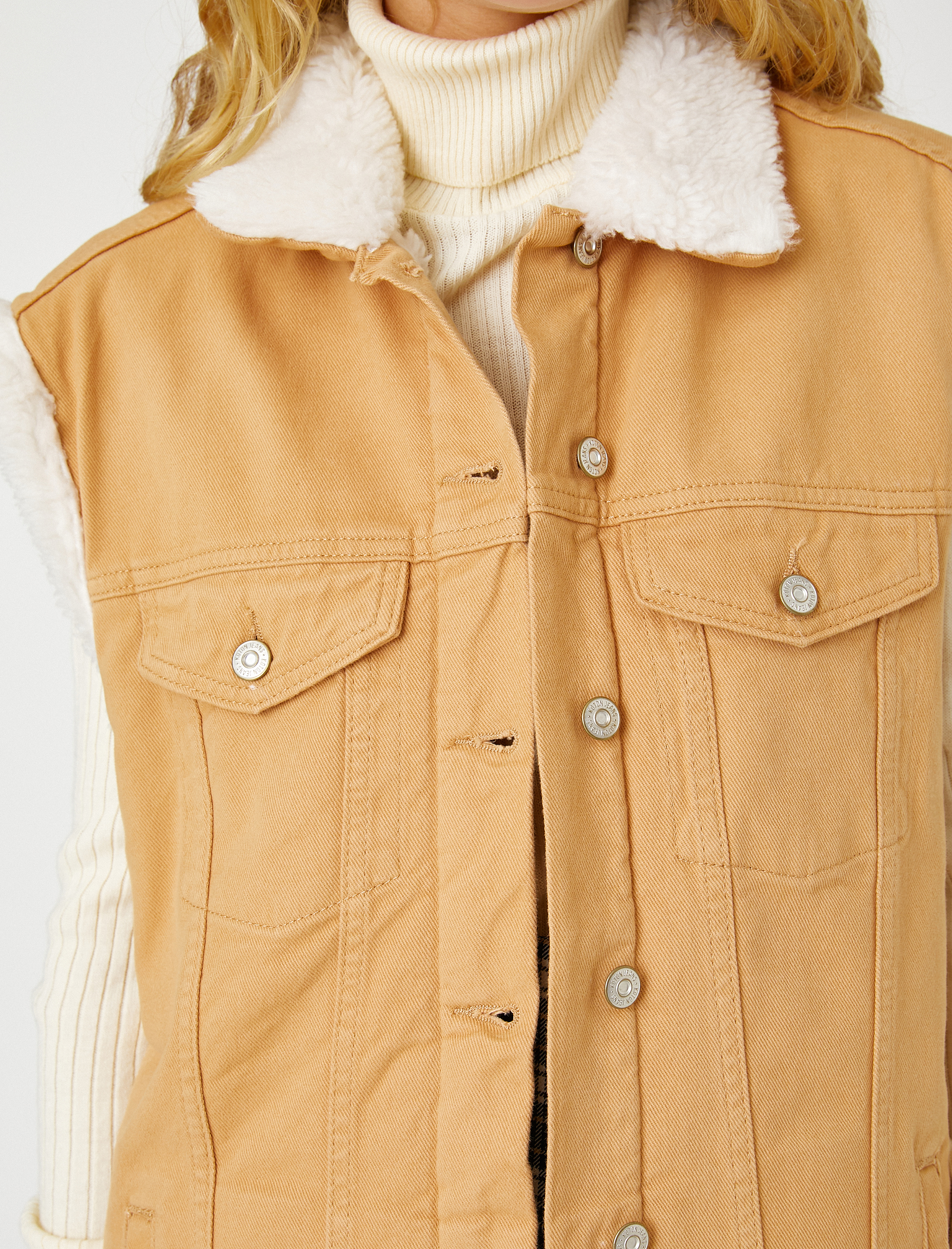   Kot Yelek Peluş Detaylı Cepli