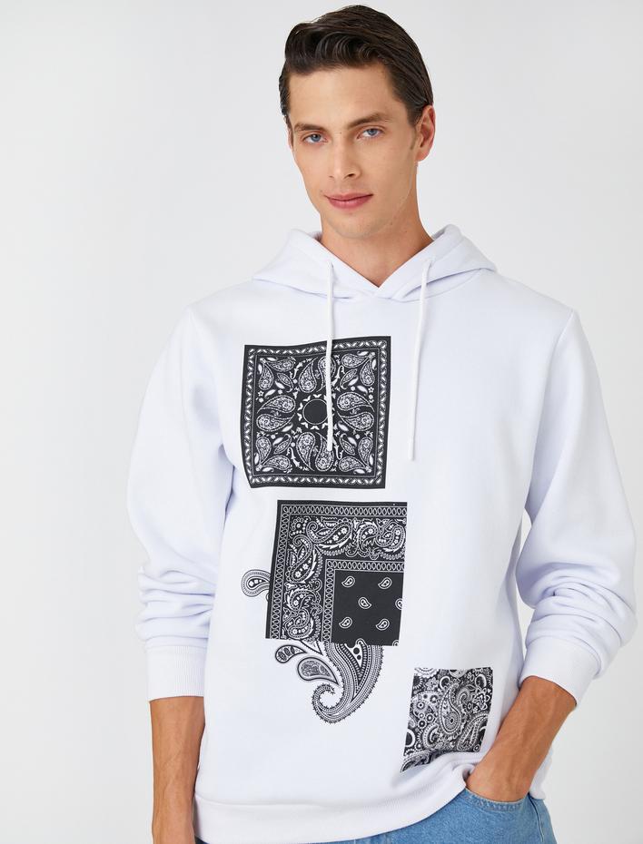  Basic Kapşonlu Sweatshirt Baskı Detaylı Şardonlu