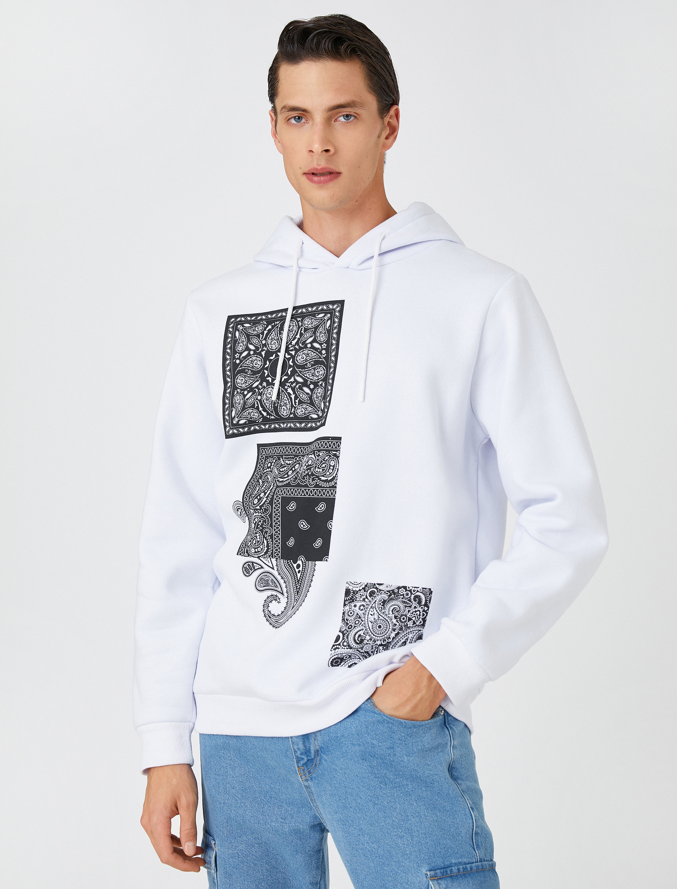   Basic Kapşonlu Sweatshirt Baskı Detaylı Şardonlu