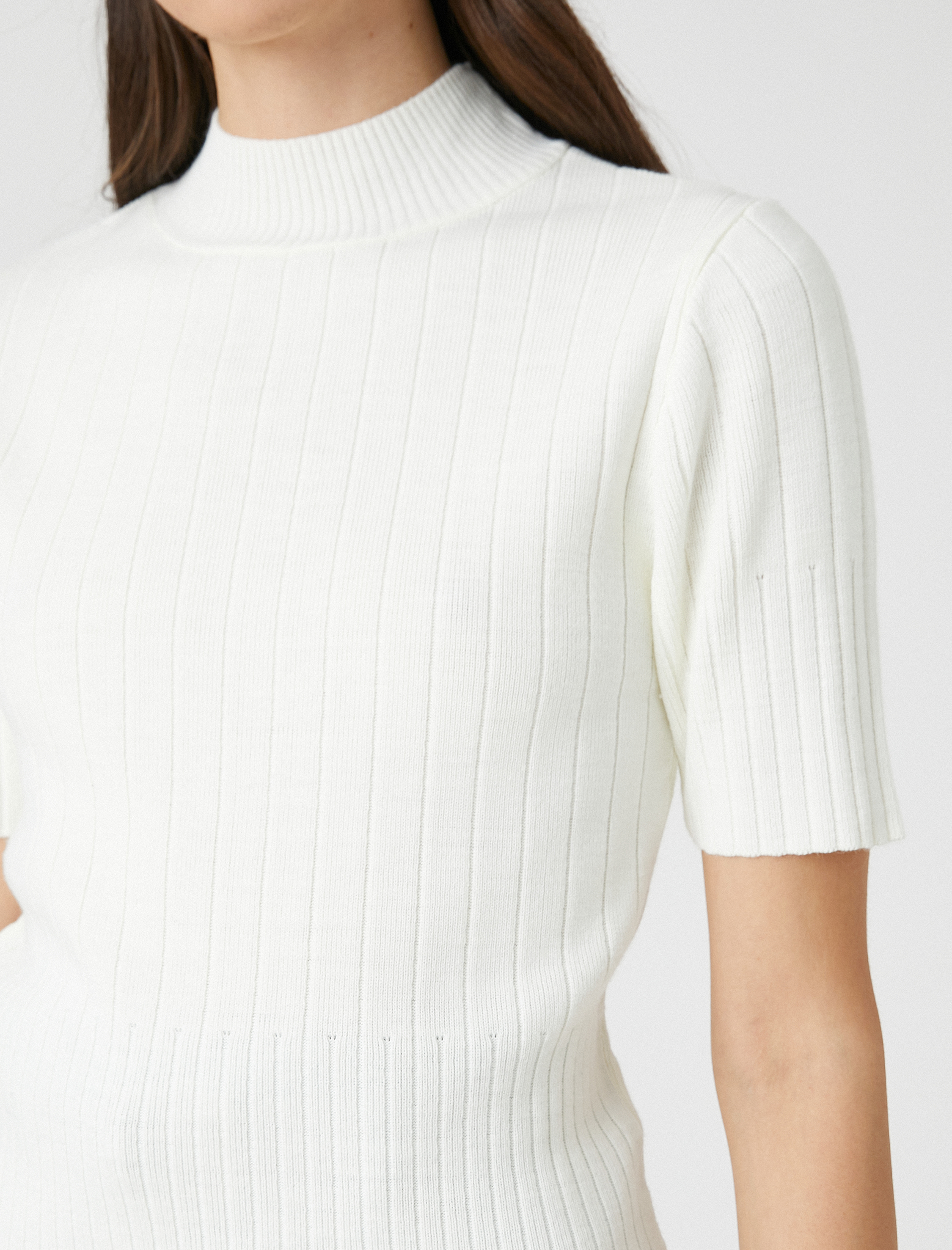   Ribanalı Triko Kazak Kısa Kollu Dik Yaka