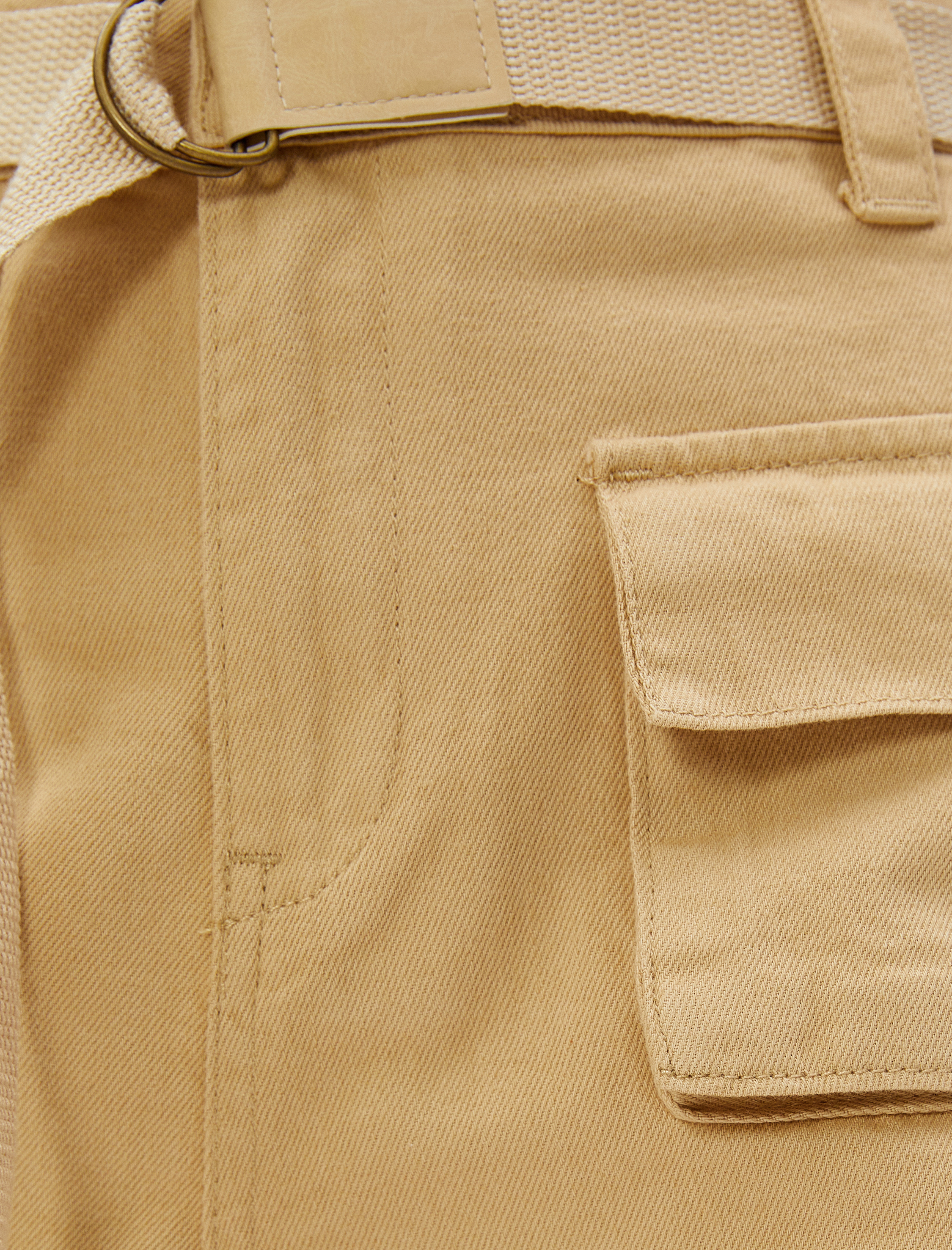   Kot Şort Kemer Detaylı Yüksek Bel Cepli