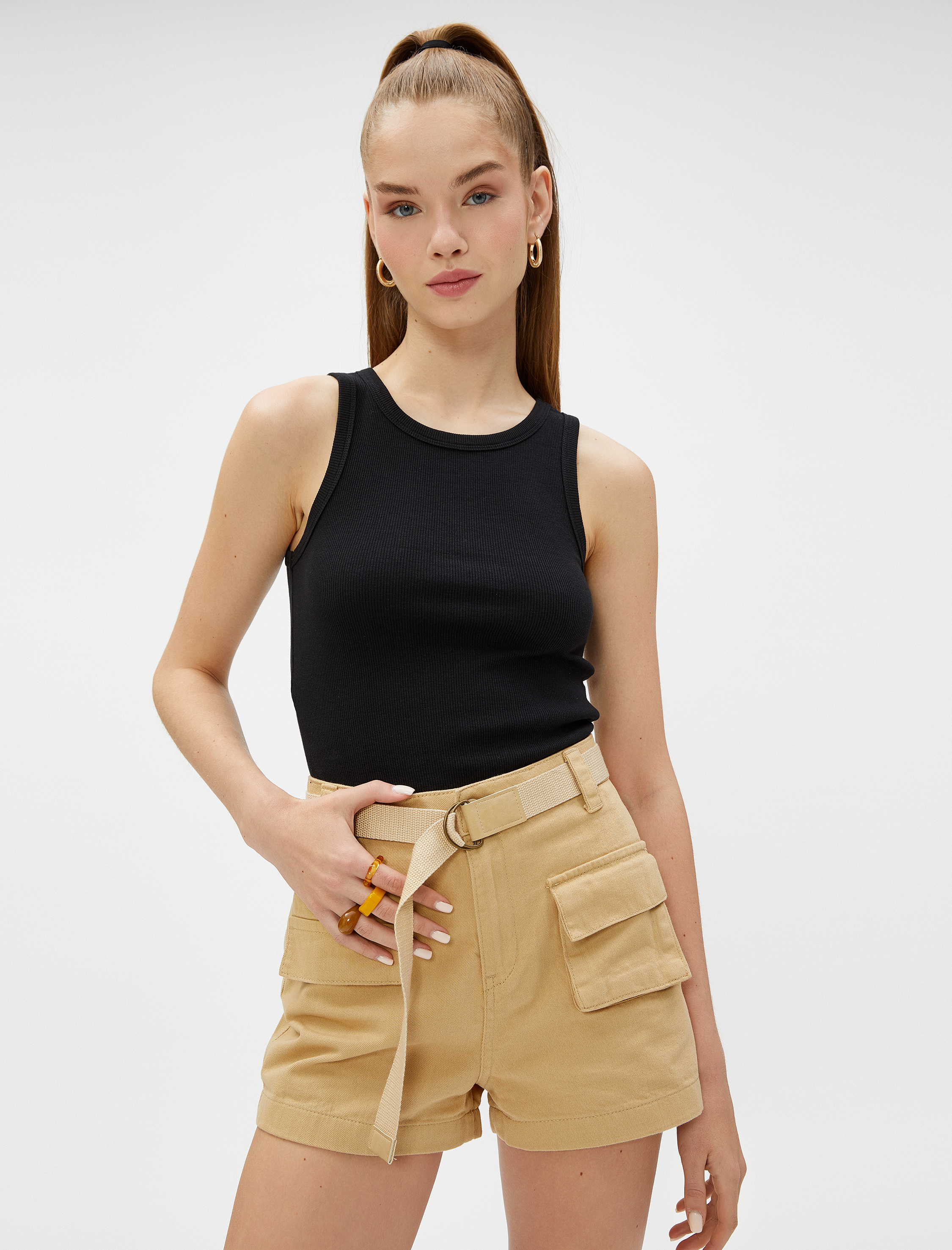   Kot Şort Kemer Detaylı Yüksek Bel Cepli