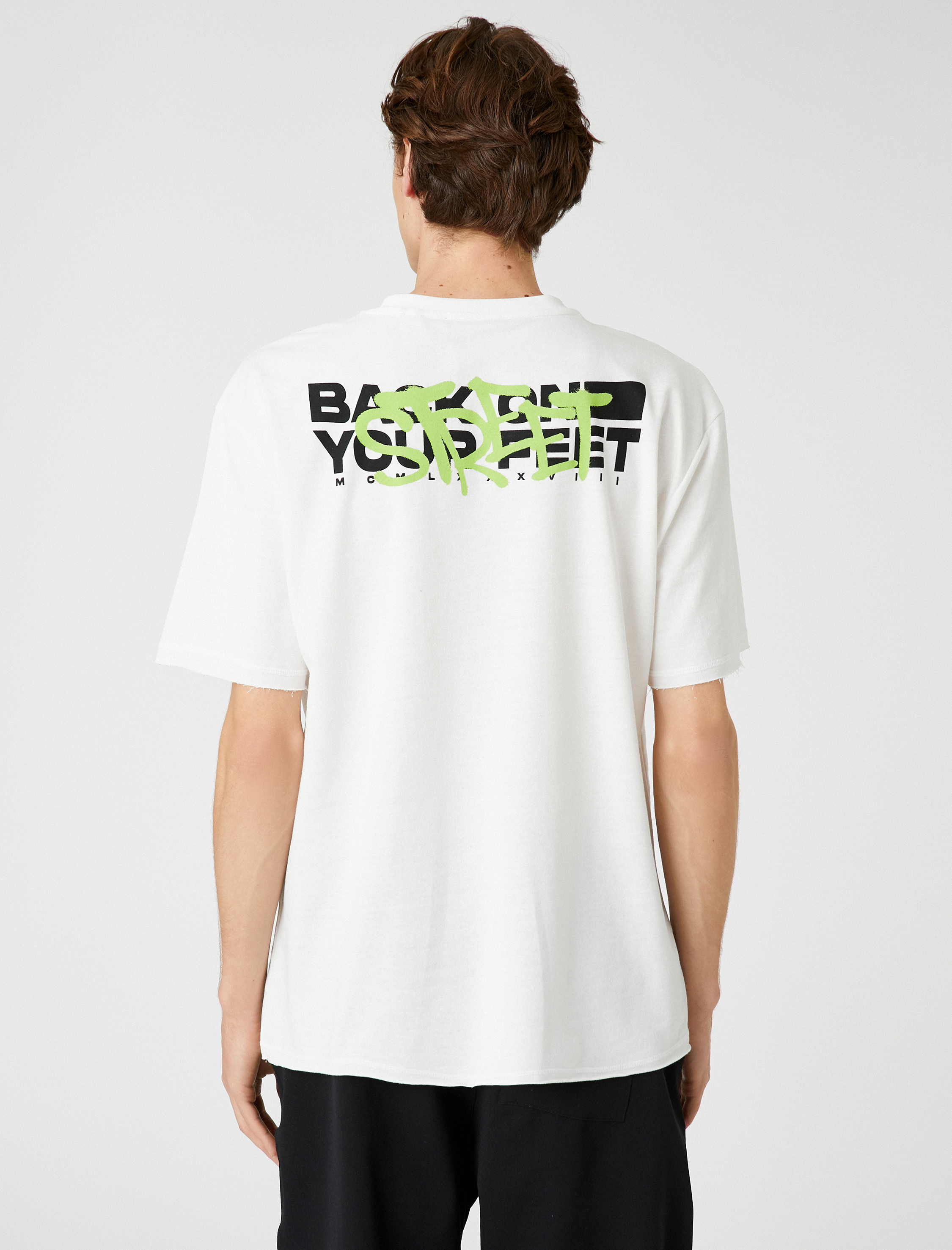   Oversize Tişört Slogan Baskılı Bisiklet Yaka Kısa Kollu