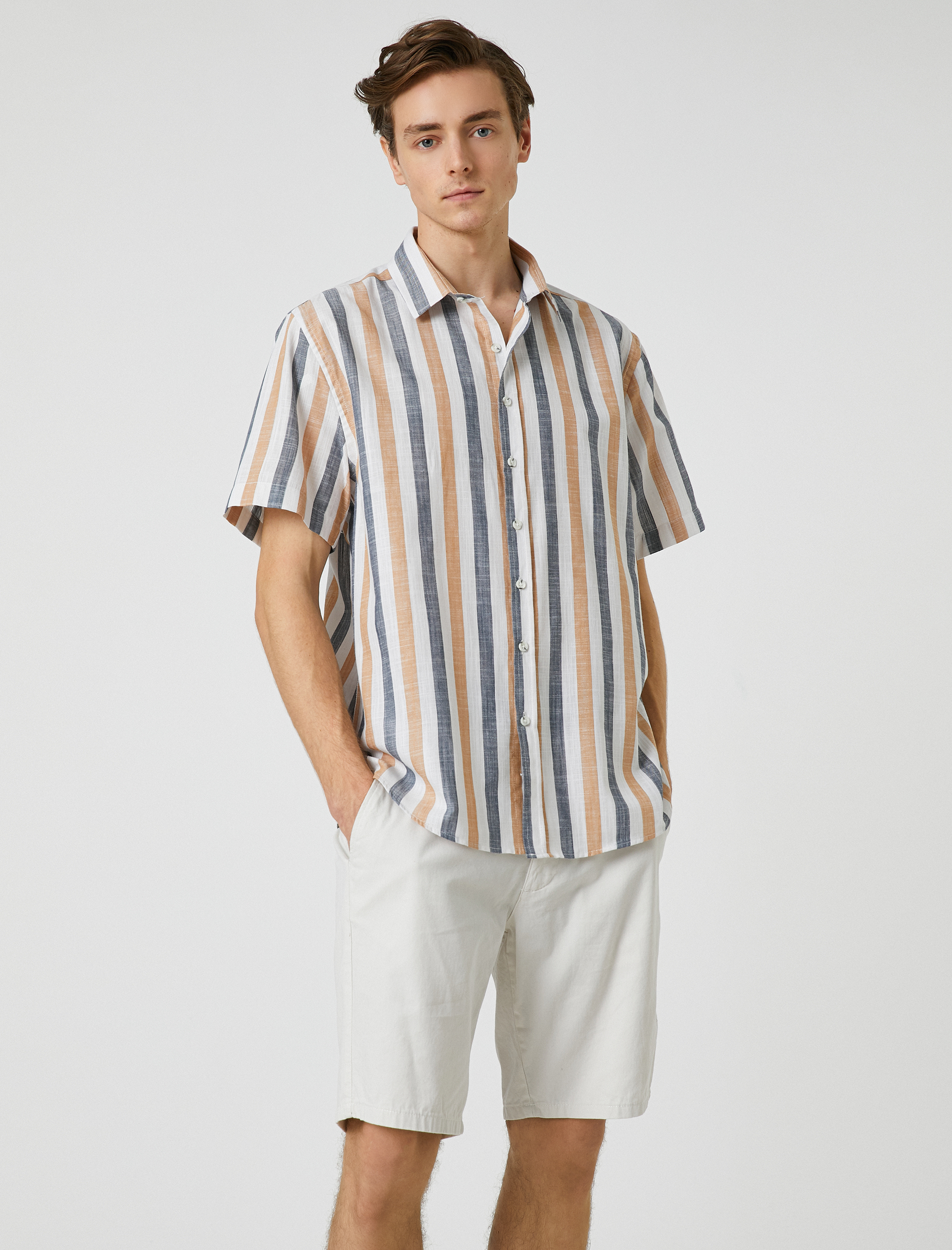   Yazlık Gömlek Kısa Kollu Klasik Yaka