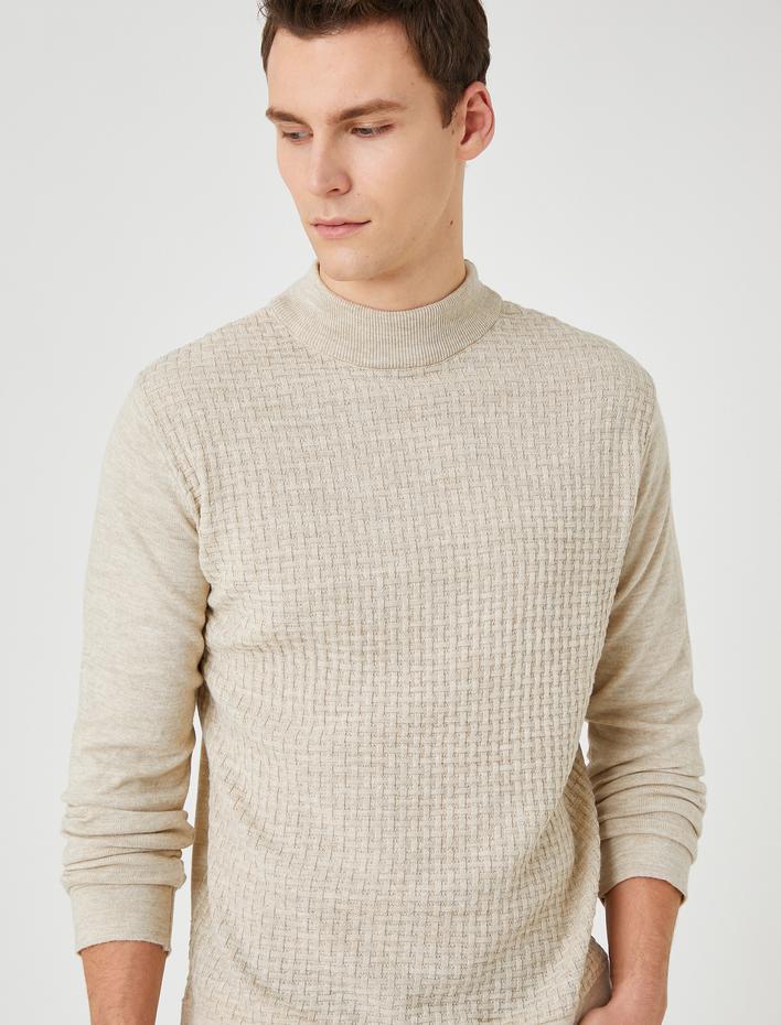  Triko Kazak Yarım Balıkçı Yaka Dar Kesim