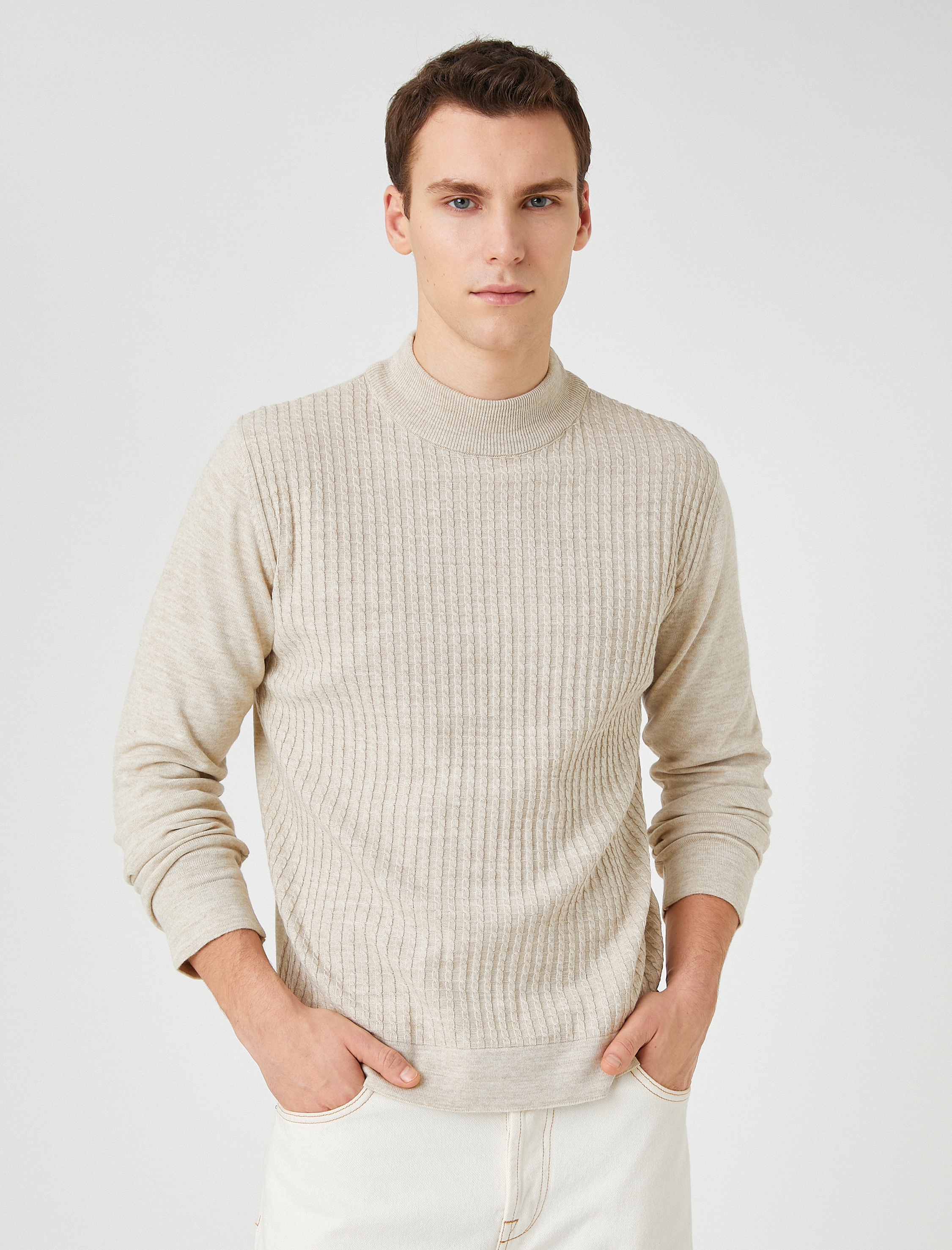 Triko Kazak Örgü Motifli Yarım Balıkçı Yaka Dar Kesim