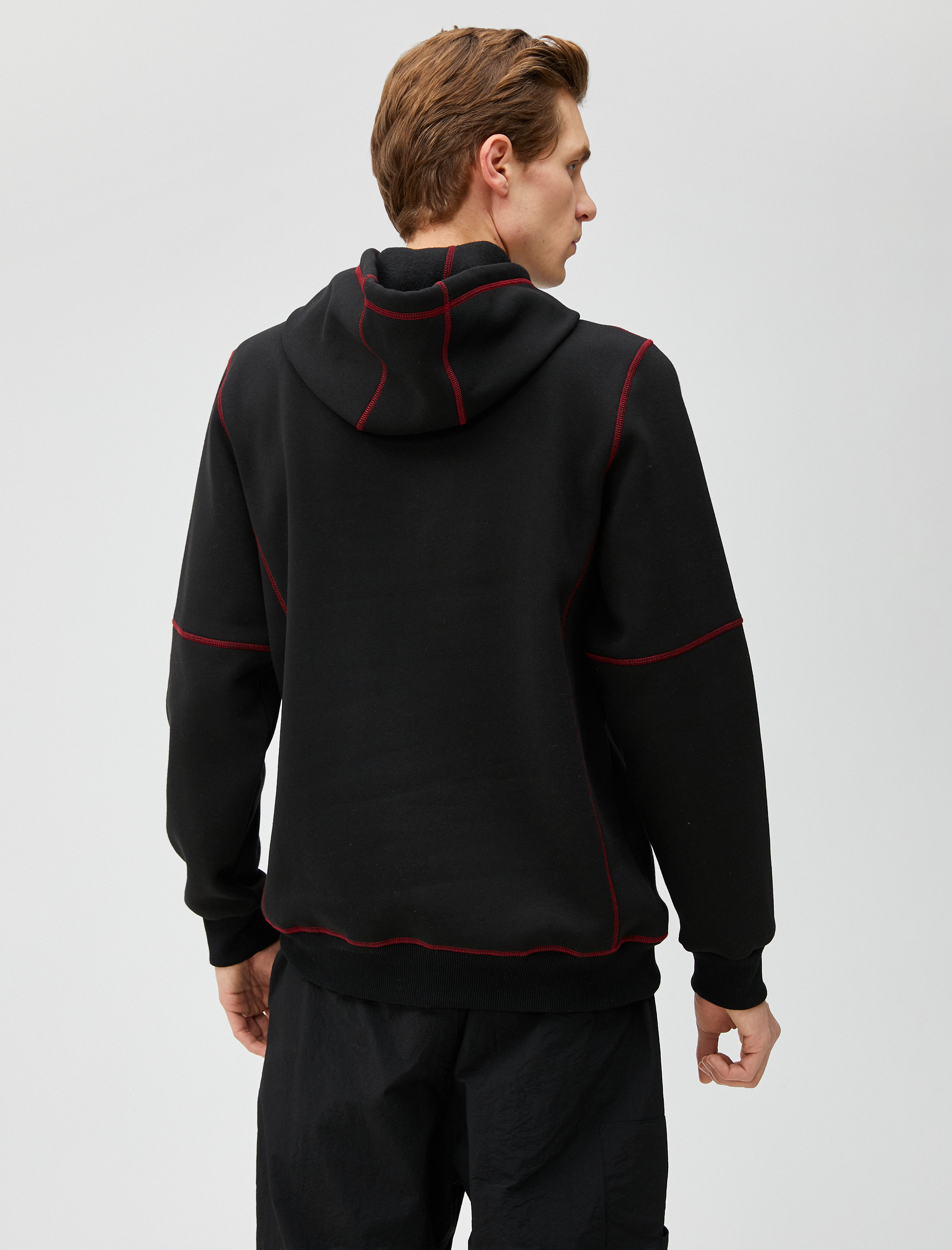   Kapşonlu Sweatshirt Yarış Temalı Dikiş Detaylı Cepli