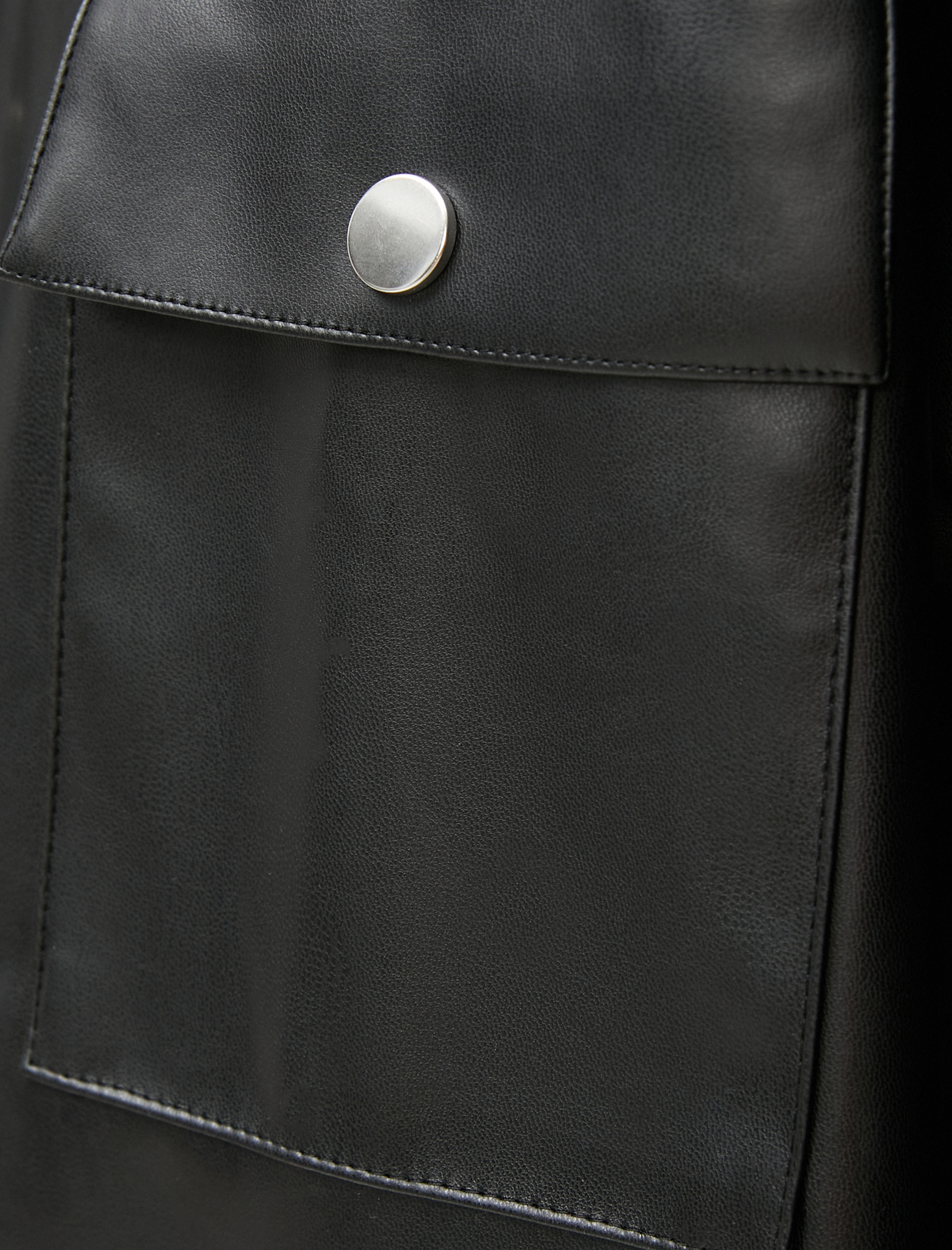   Deri Ceket Oversize Cepli Zımba Detaylı Gömlek Yaka