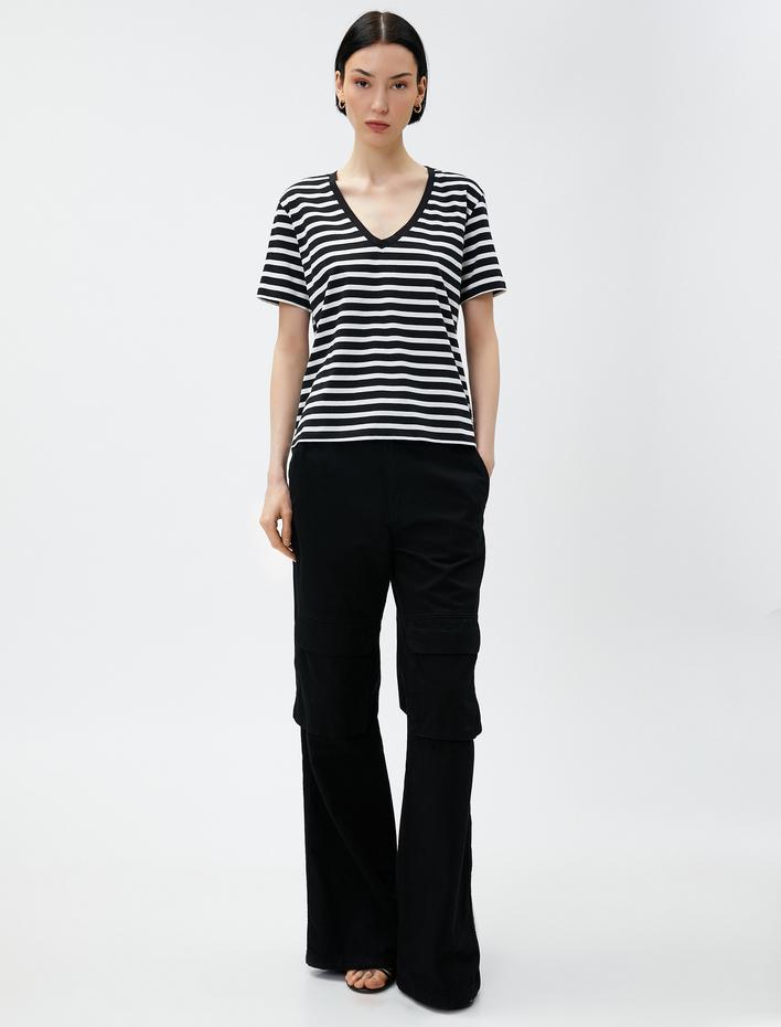  V Yaka Tişört Kısa Kollu