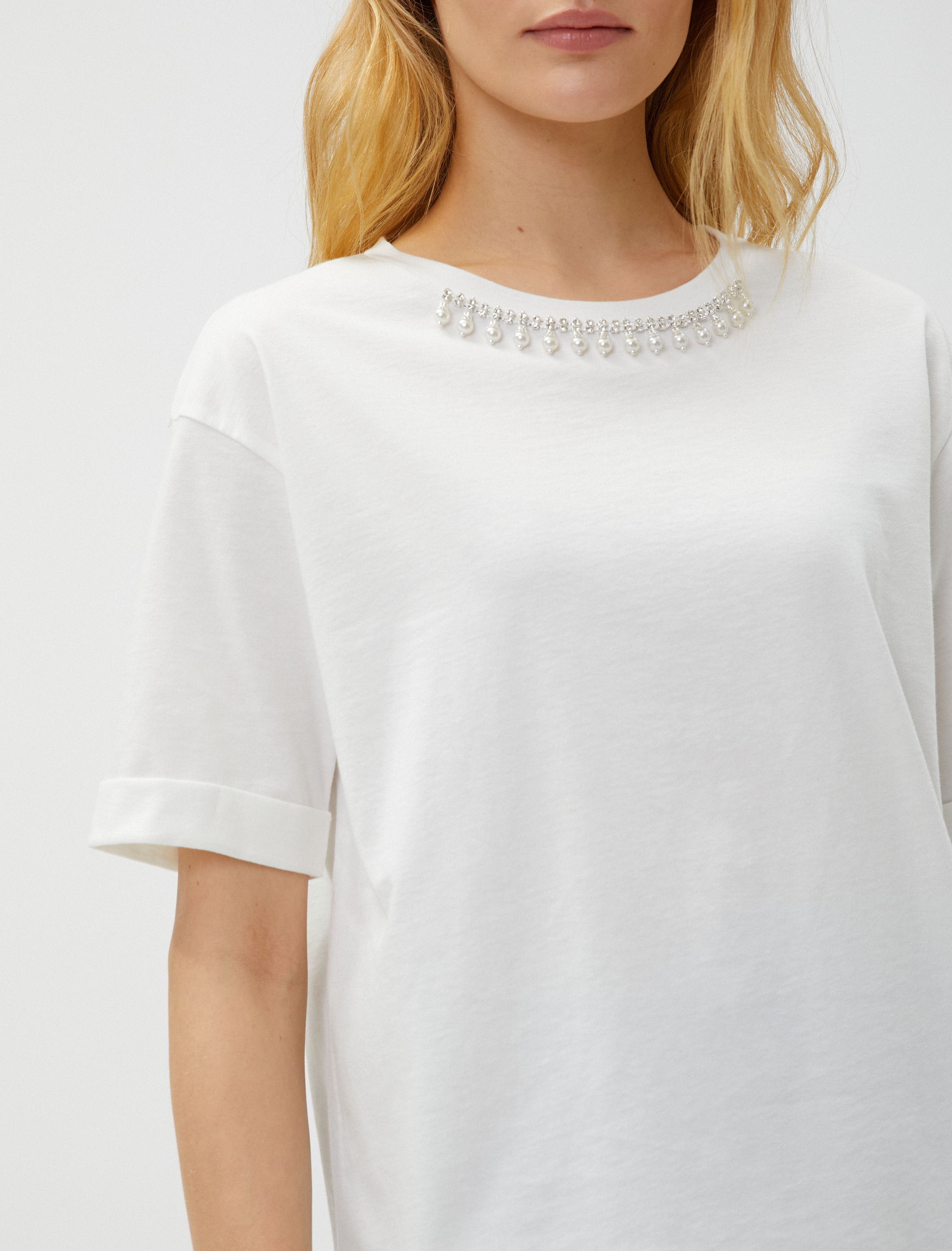   İnci Detaylı Tişört Pamuklu