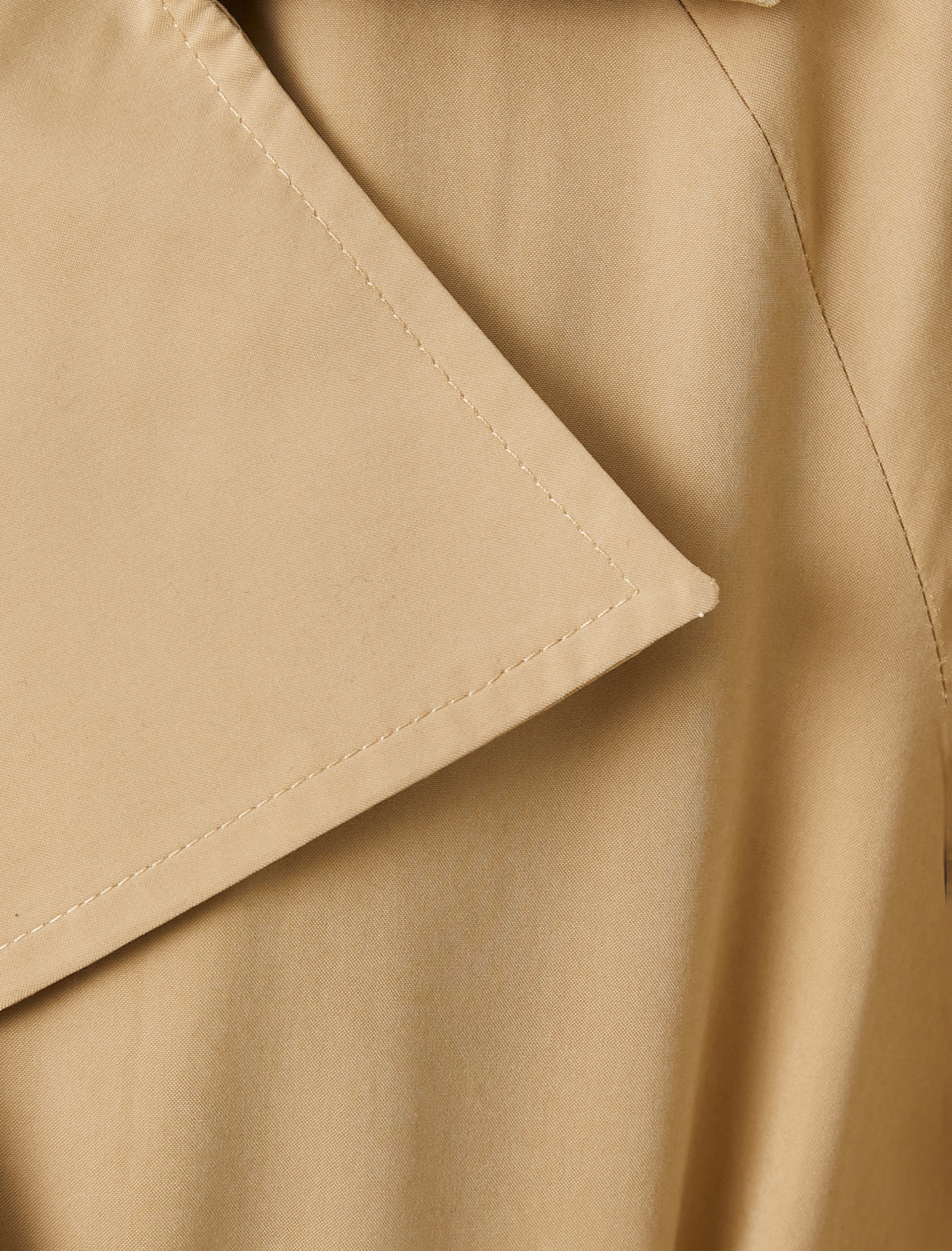 Midi Trençkot Kemer Detaylı Yumuşak Tuşeli Kruvaze Kapama