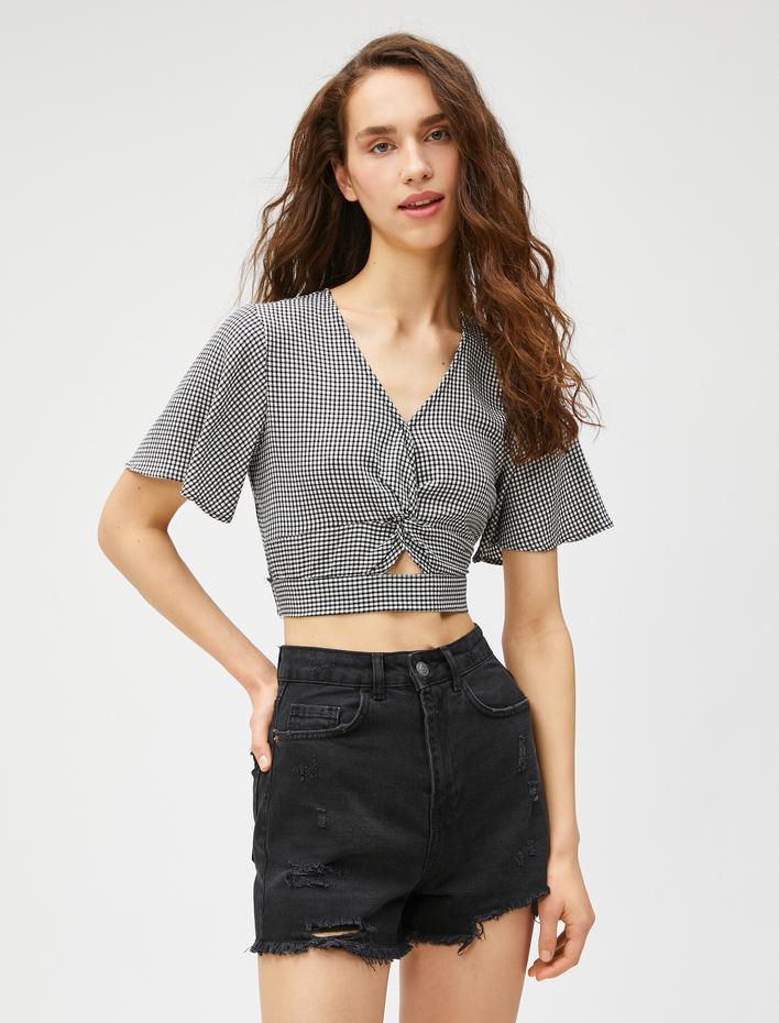  Crop Bluz V Yaka Pencere Detaylı V Yaka