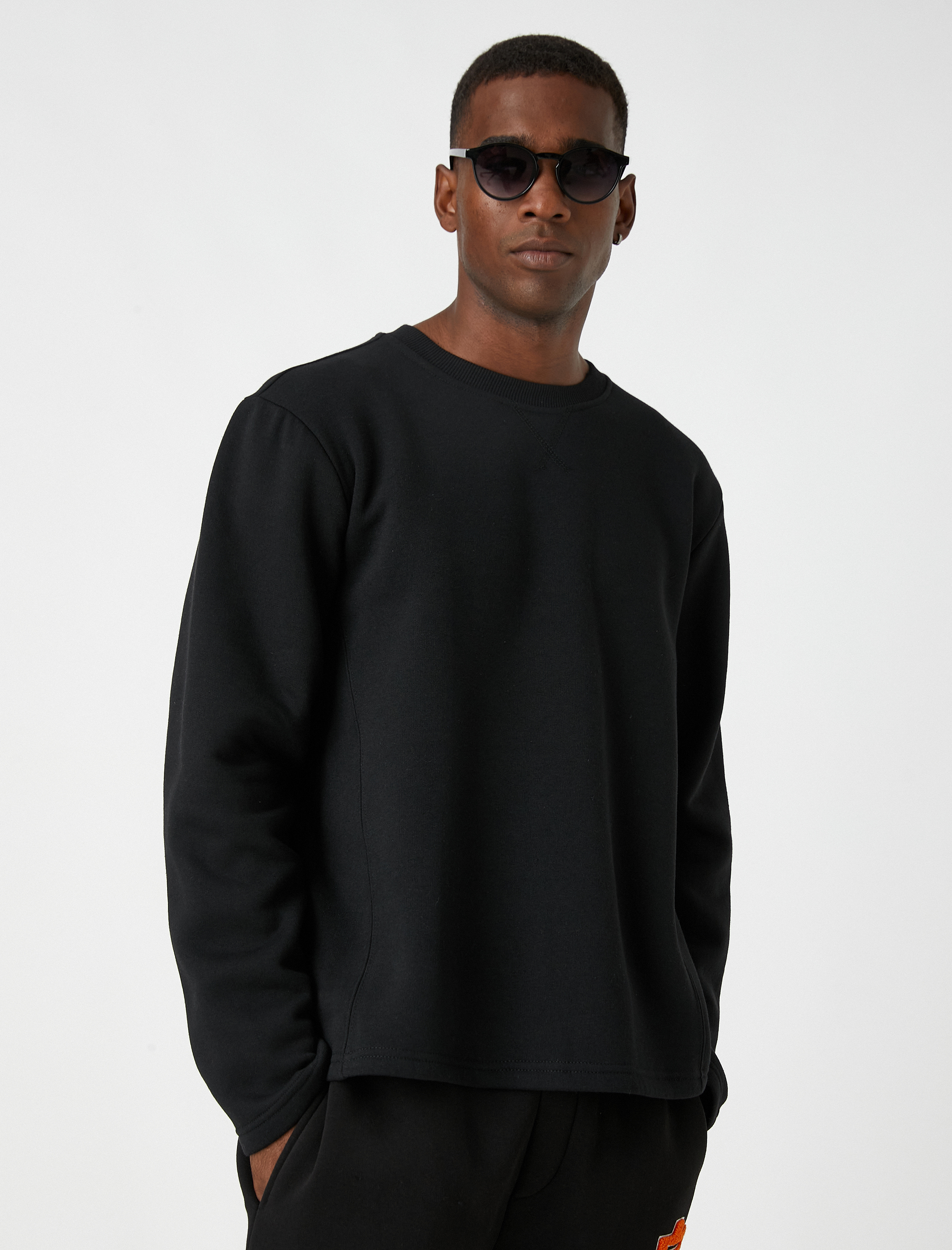   Basic Sweatshirt Şardonlu Bisiklet Yaka