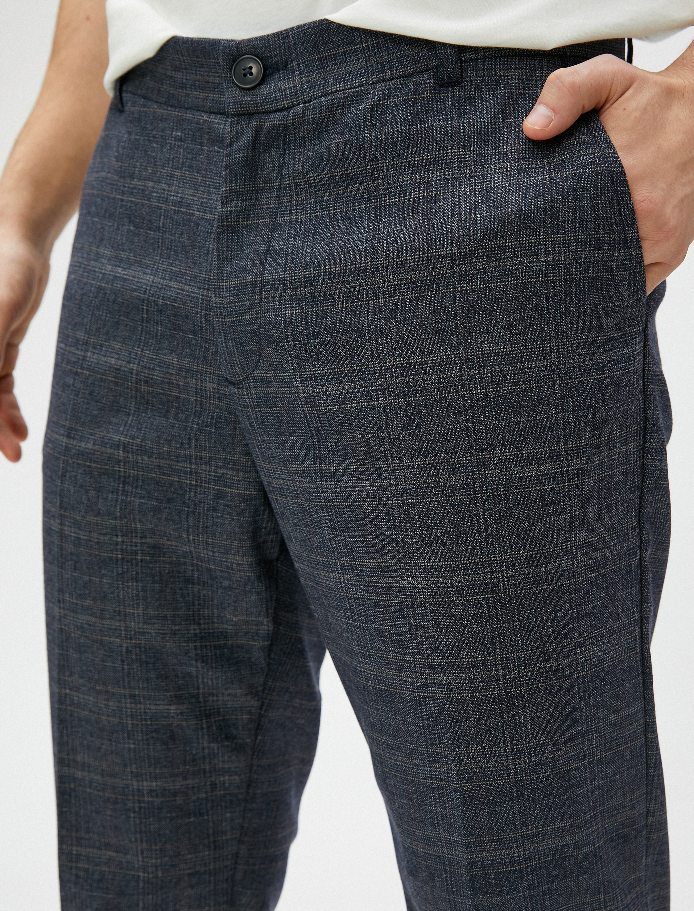   Kareli Pantolon Düğme Detaylı Cepli