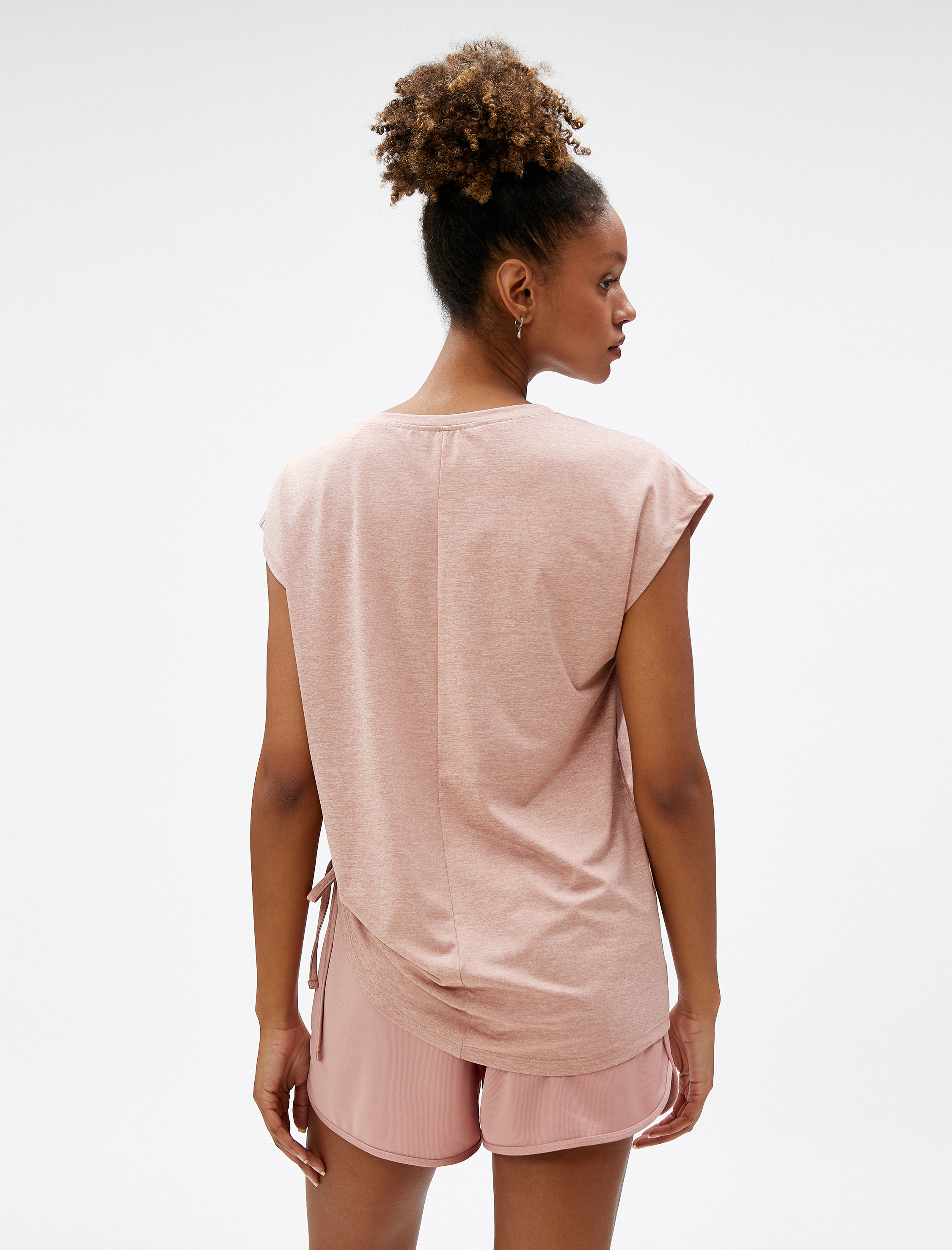   Büzgü Detaylı Spor Tişört Kısa Kollu