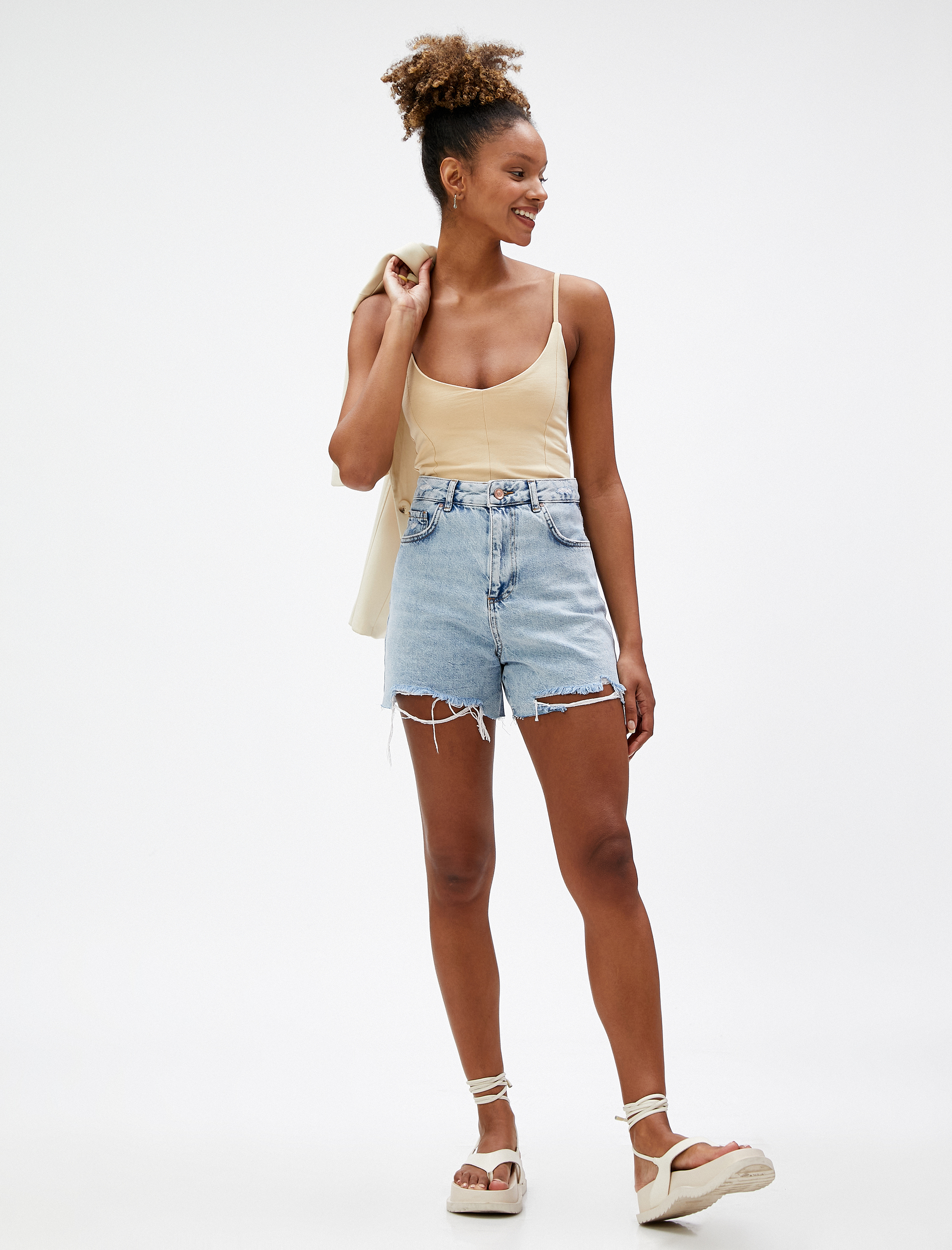   Crop Atlet İnce Askılı U Yaka Nervürlü