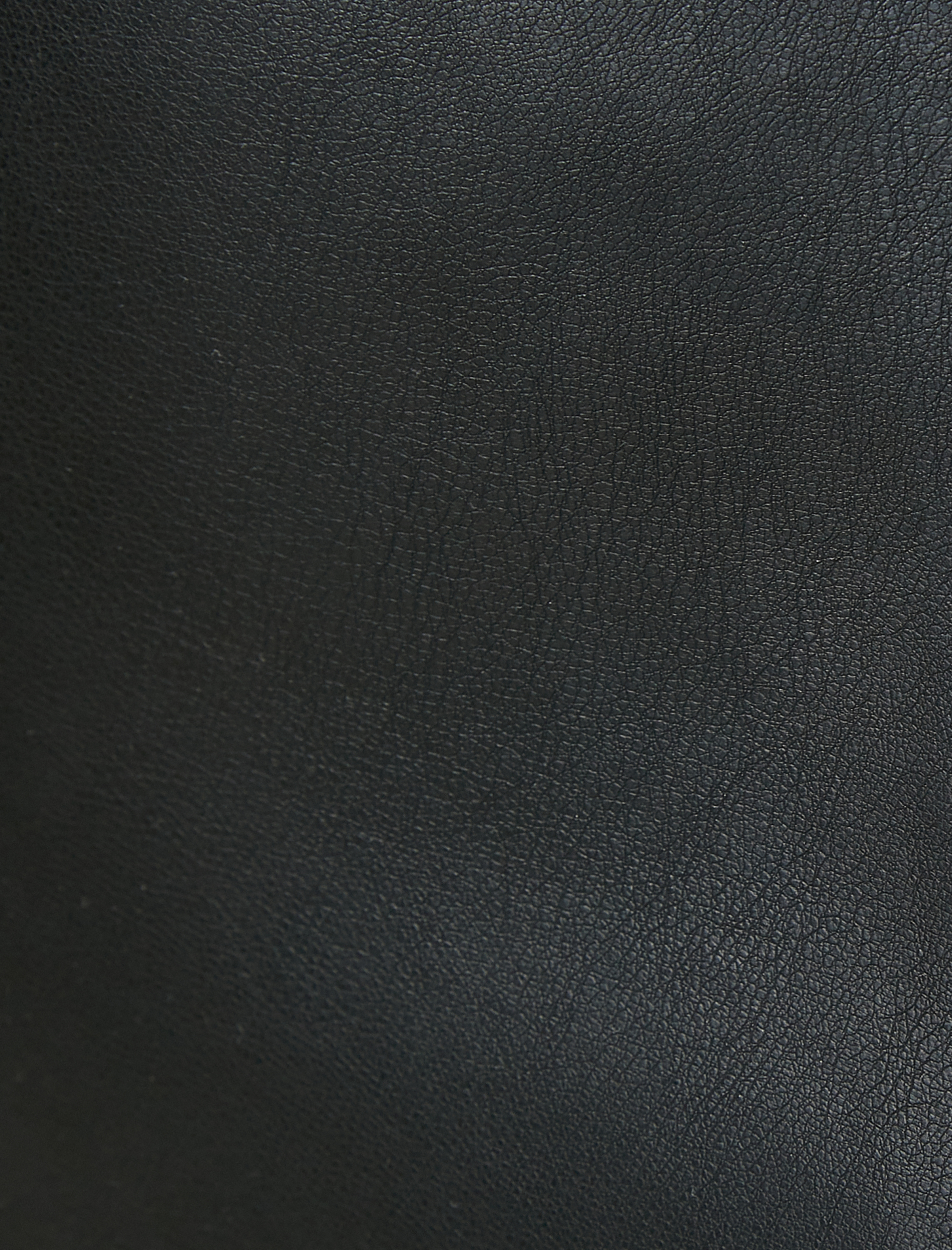   Suni Deri Mini Etek Yırtmaç Detaylı