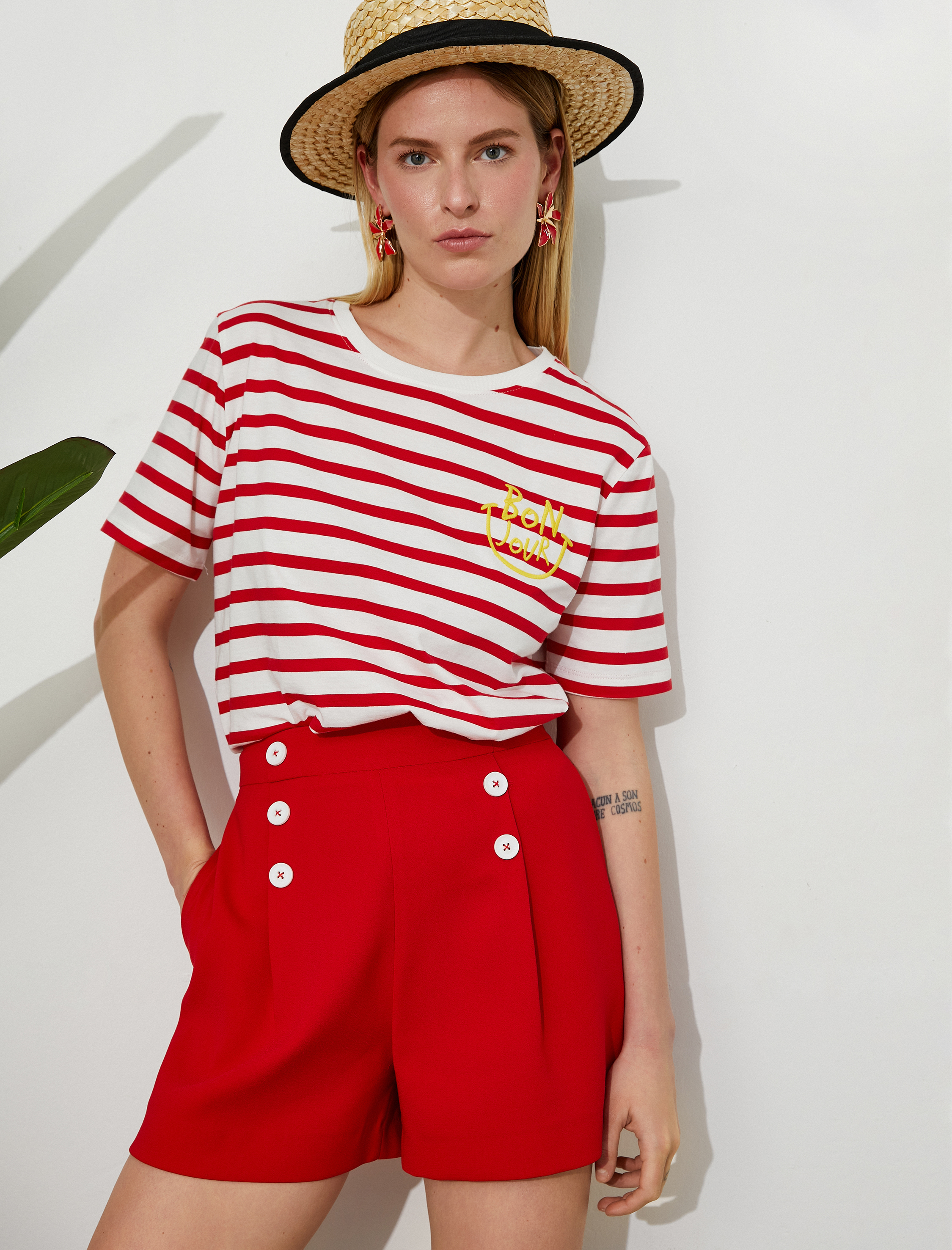   Düğme Detaylı Cepli Şort