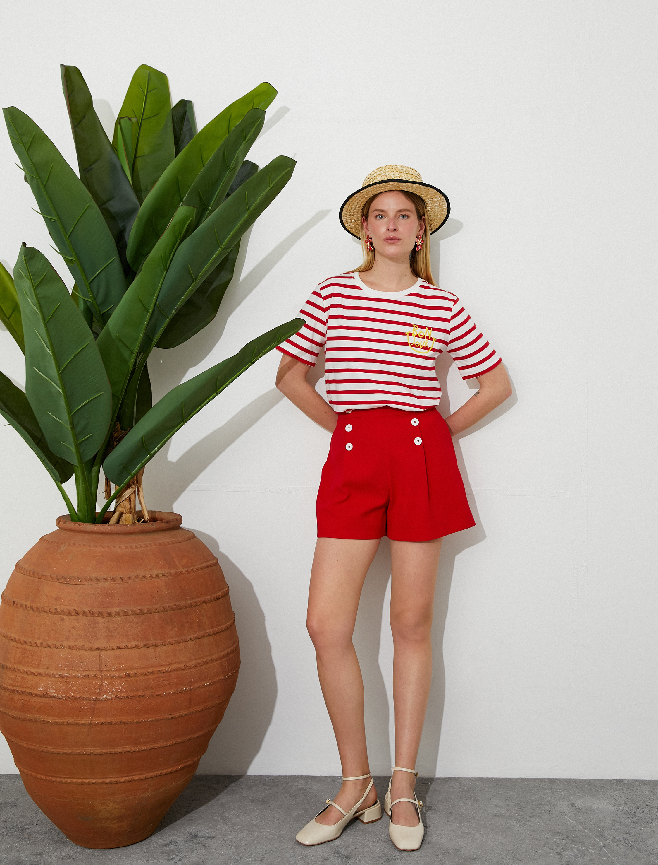   Düğme Detaylı Cepli Şort