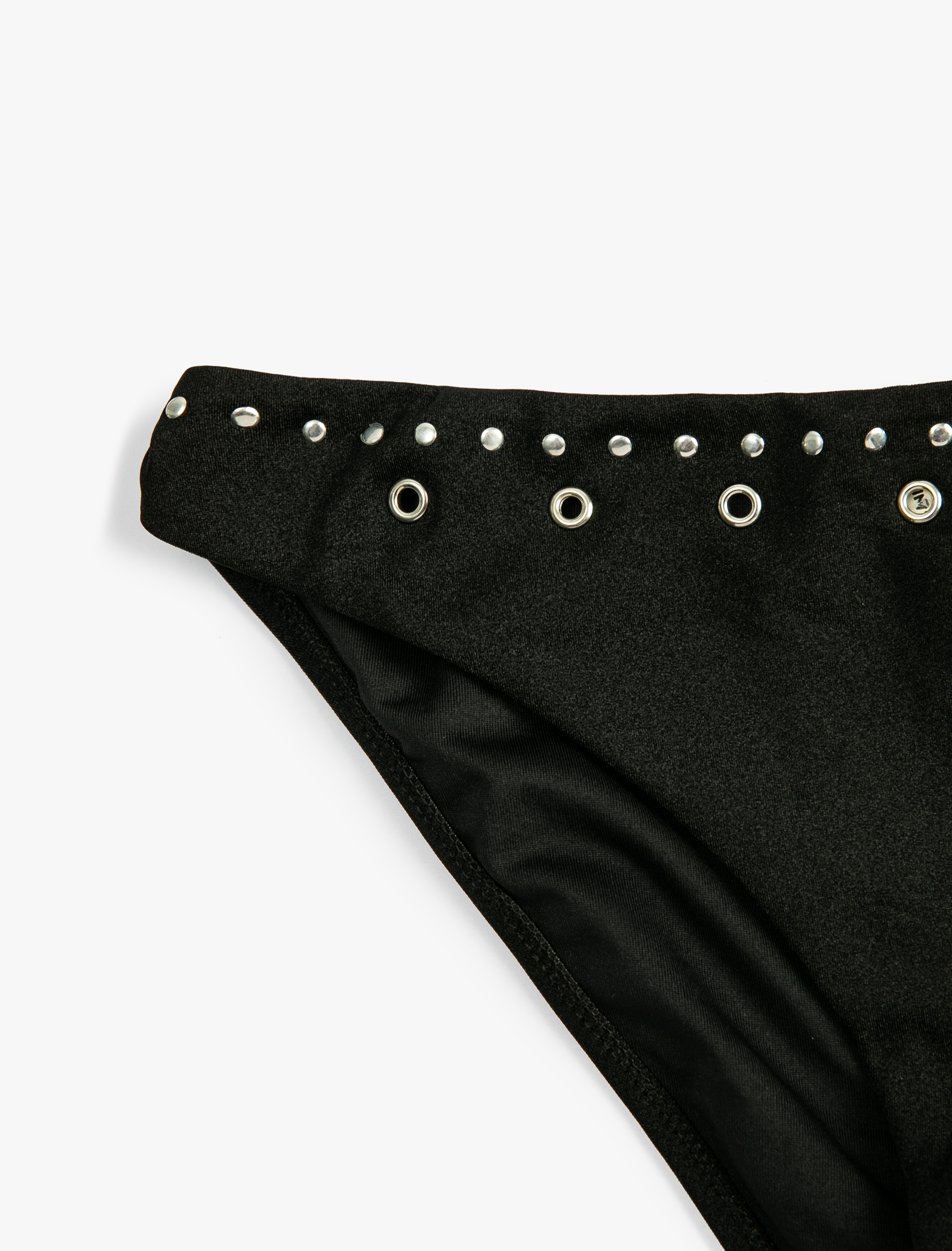   Bikini Altı Normal Bel Kuşgözü Detaylı