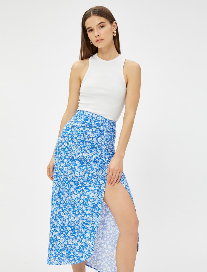  Midi Etek Çiçekli Yırtmaçlı Viskon