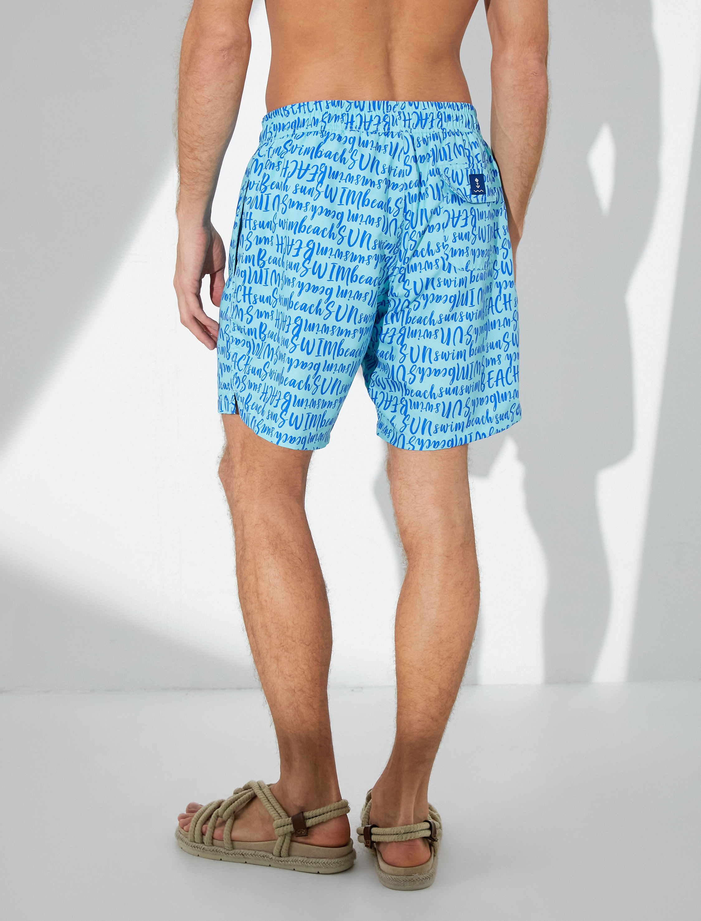   Deniz Şortu Yazı Baskılı Beli Bağcıklı Cepli