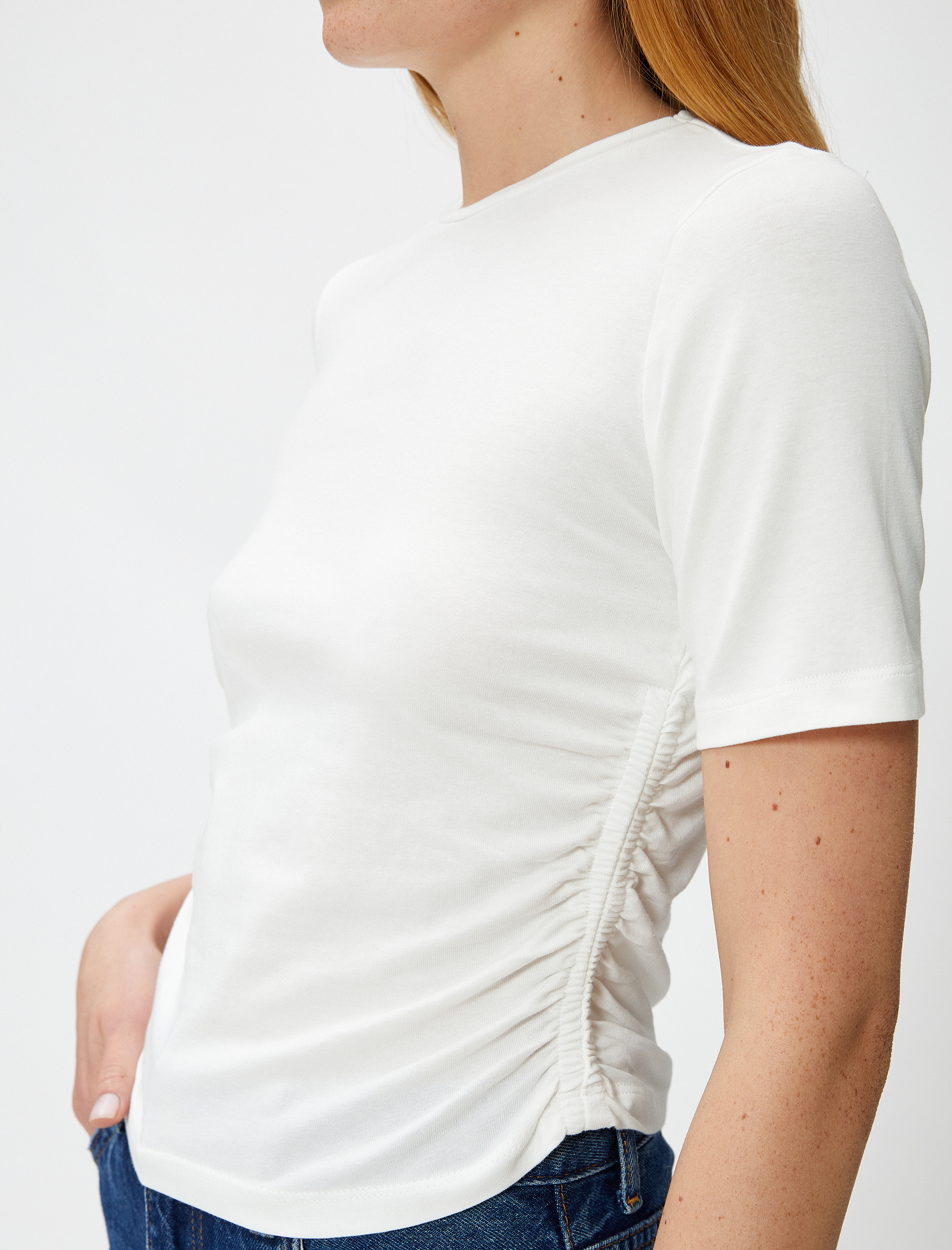   Crop Tişört Yanları Büzgülü Kısa Kollu