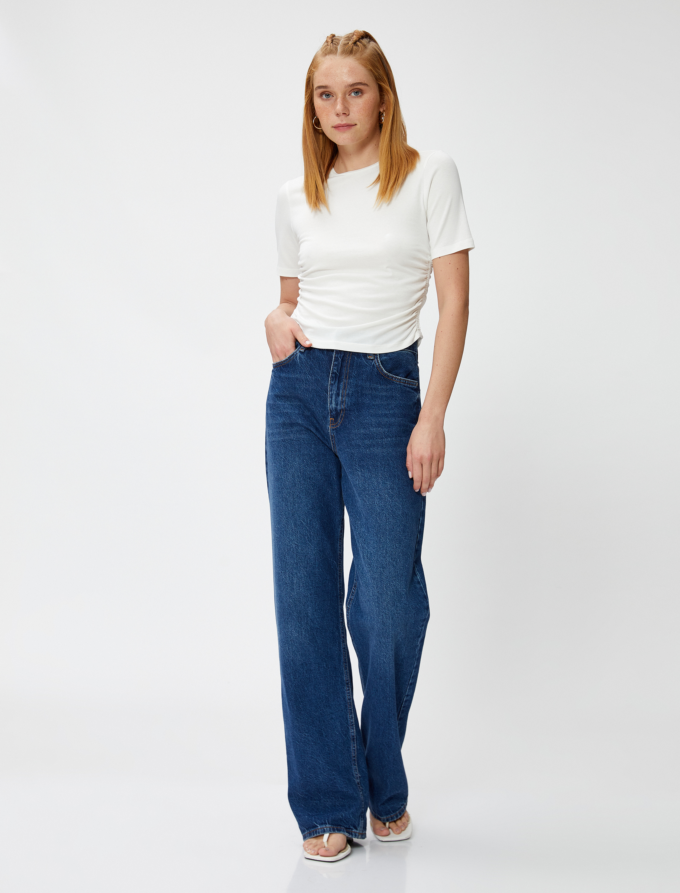   Crop Tişört Yanları Büzgülü Kısa Kollu