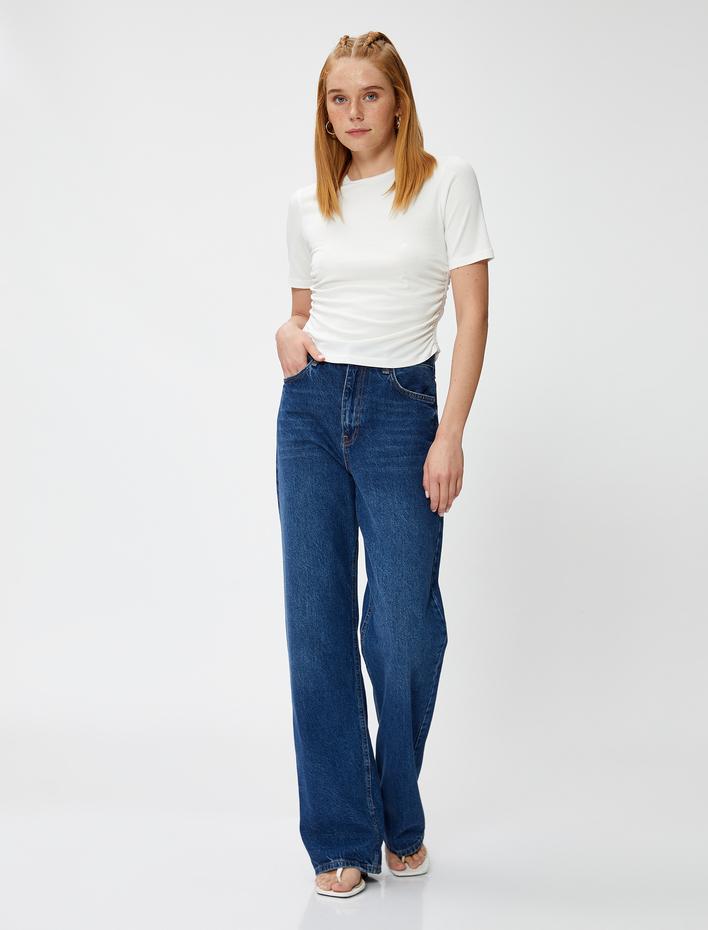  Crop Tişört Yanları Büzgülü Kısa Kollu