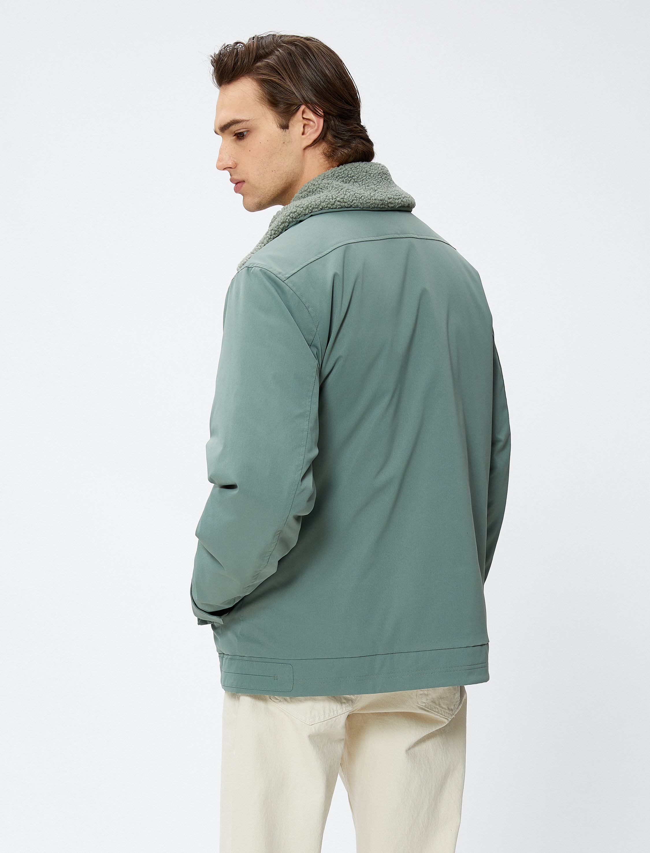   Cep Detaylı Ceket Fermuarlı Peluş Yakalı