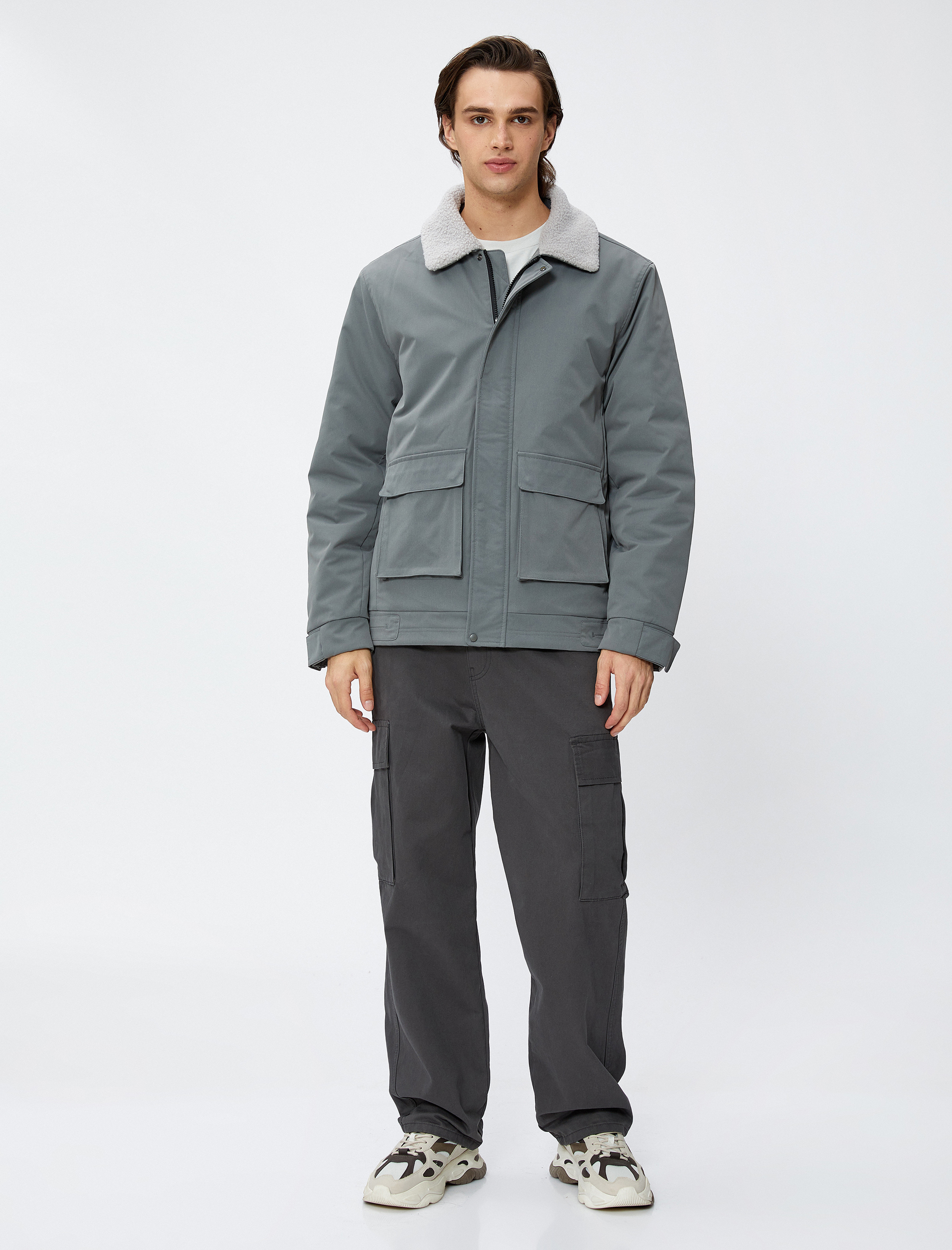   Cep Detaylı Ceket Fermuarlı Peluş Yakalı