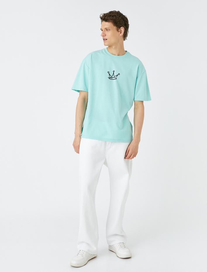  Oversize Tişört Taç Baskılı Bisiklet Yaka Kısa Kollu