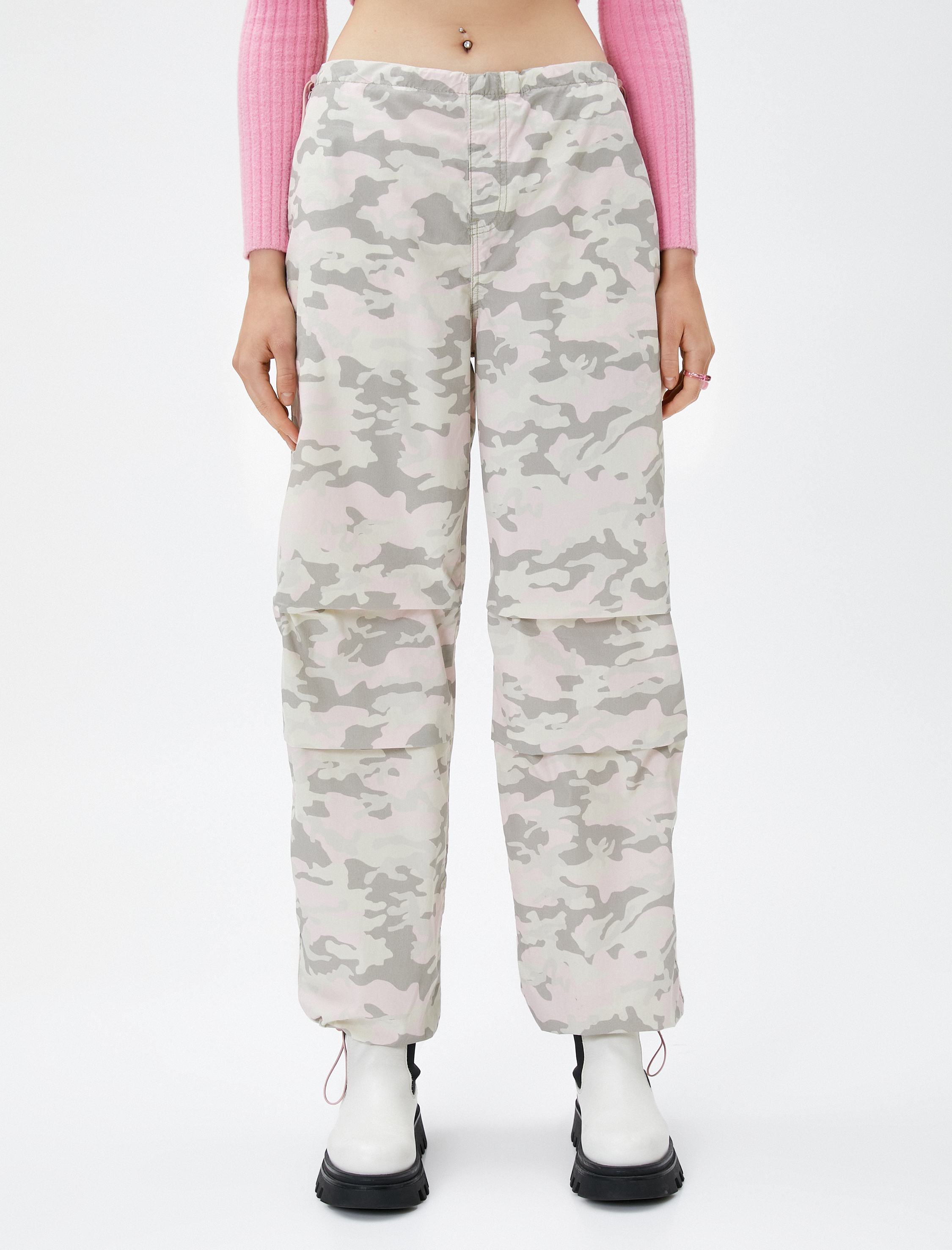   Paraşüt Pantolon Kamuflaj Desenli Lastikli Stoper Detaylı