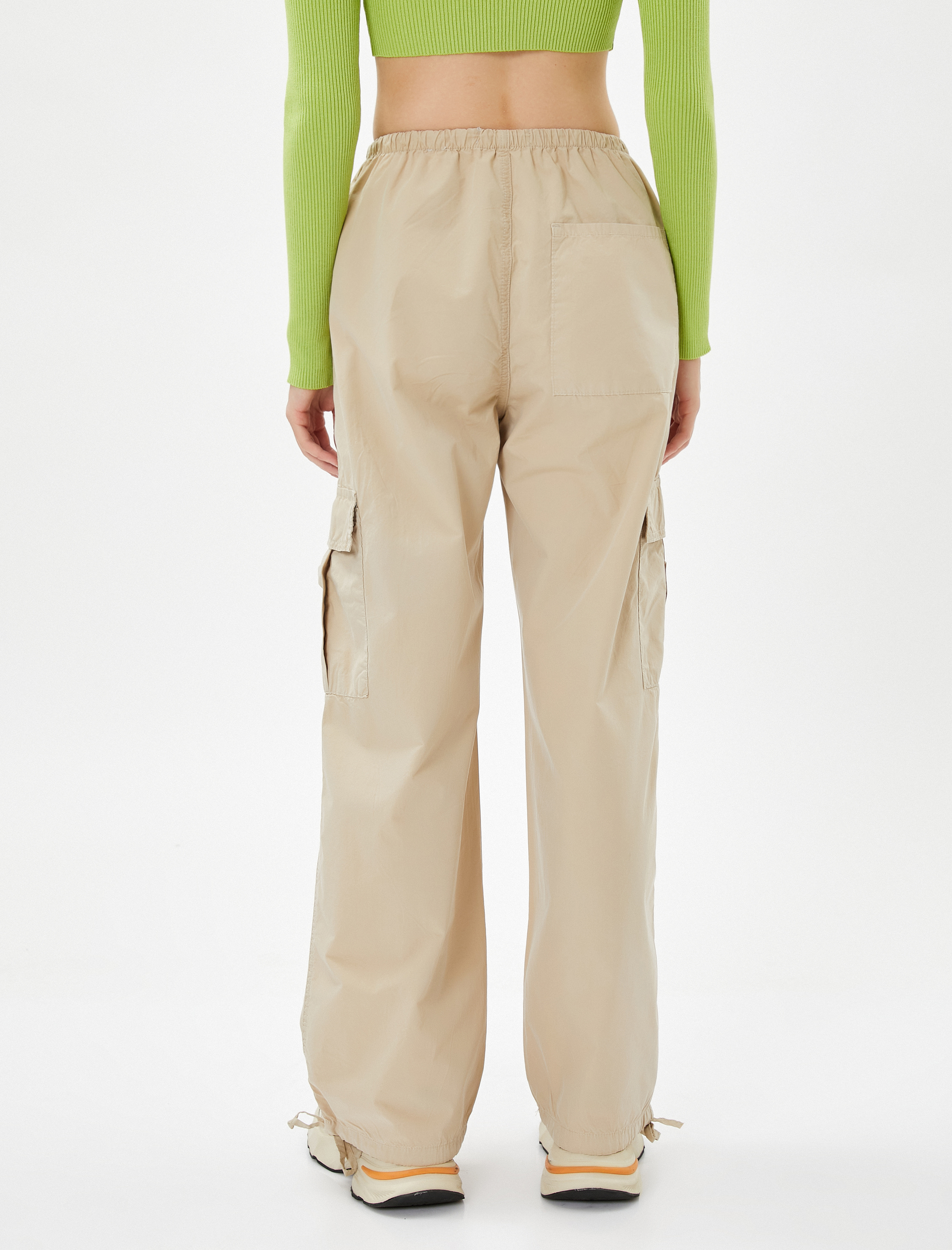   Paraşüt Pantolon Büyük Cepli Lastikli Düşük Bel Stoperli