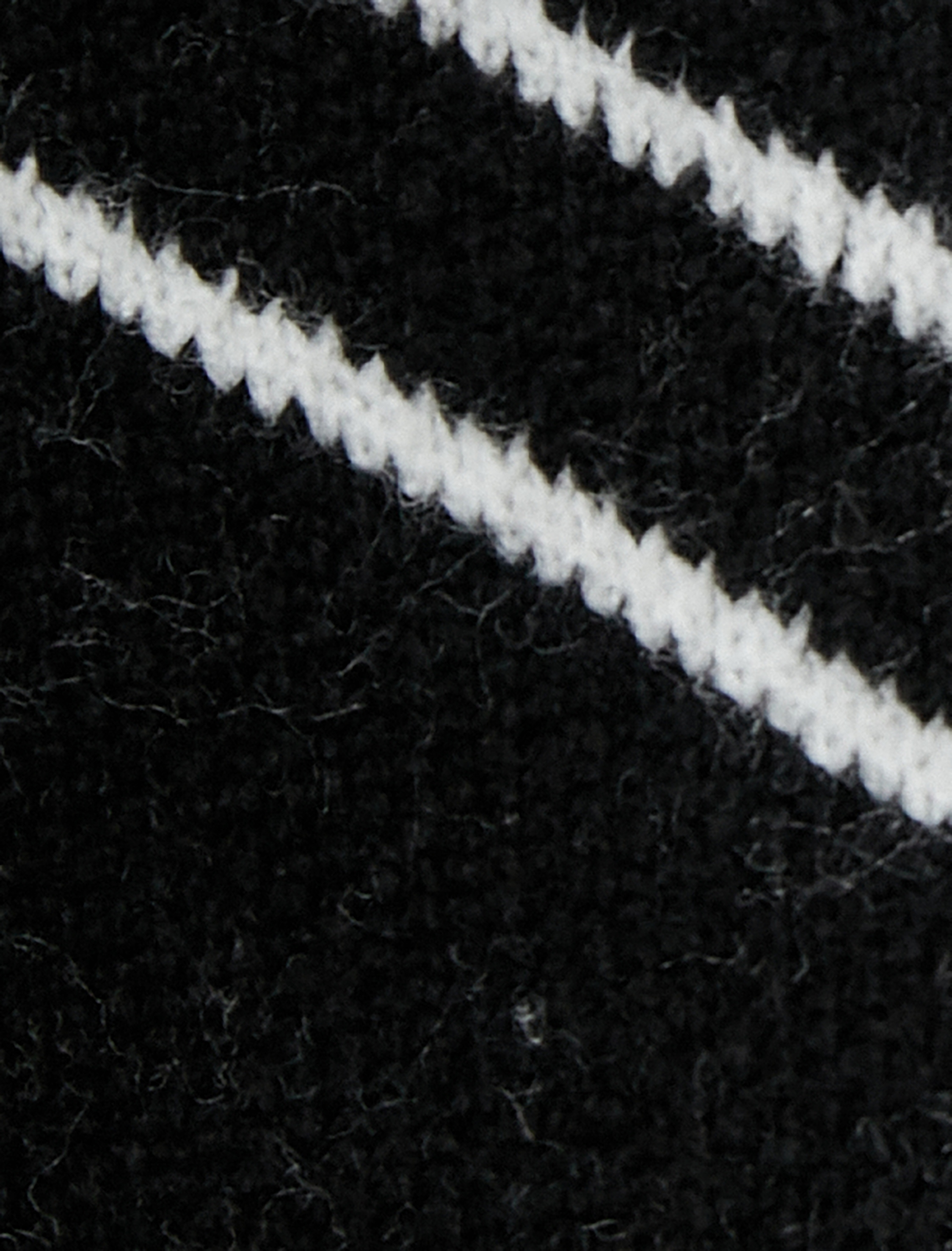   Örgü Hırka V Yaka Ribanalı Düğmeli Uzun Kollu