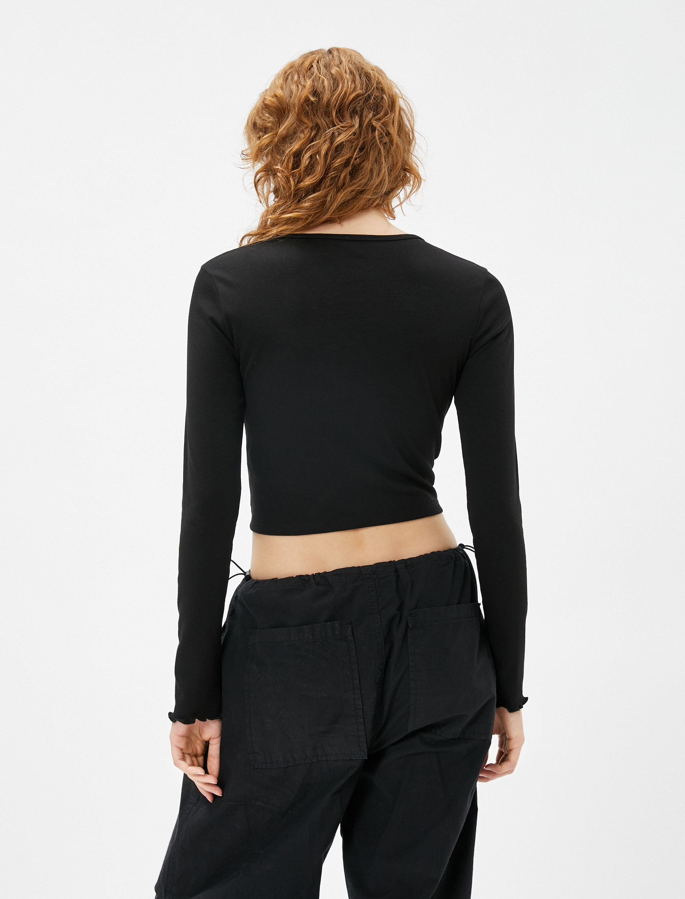   Uzun Kollu Tişört Crop V Yaka Büzgülü