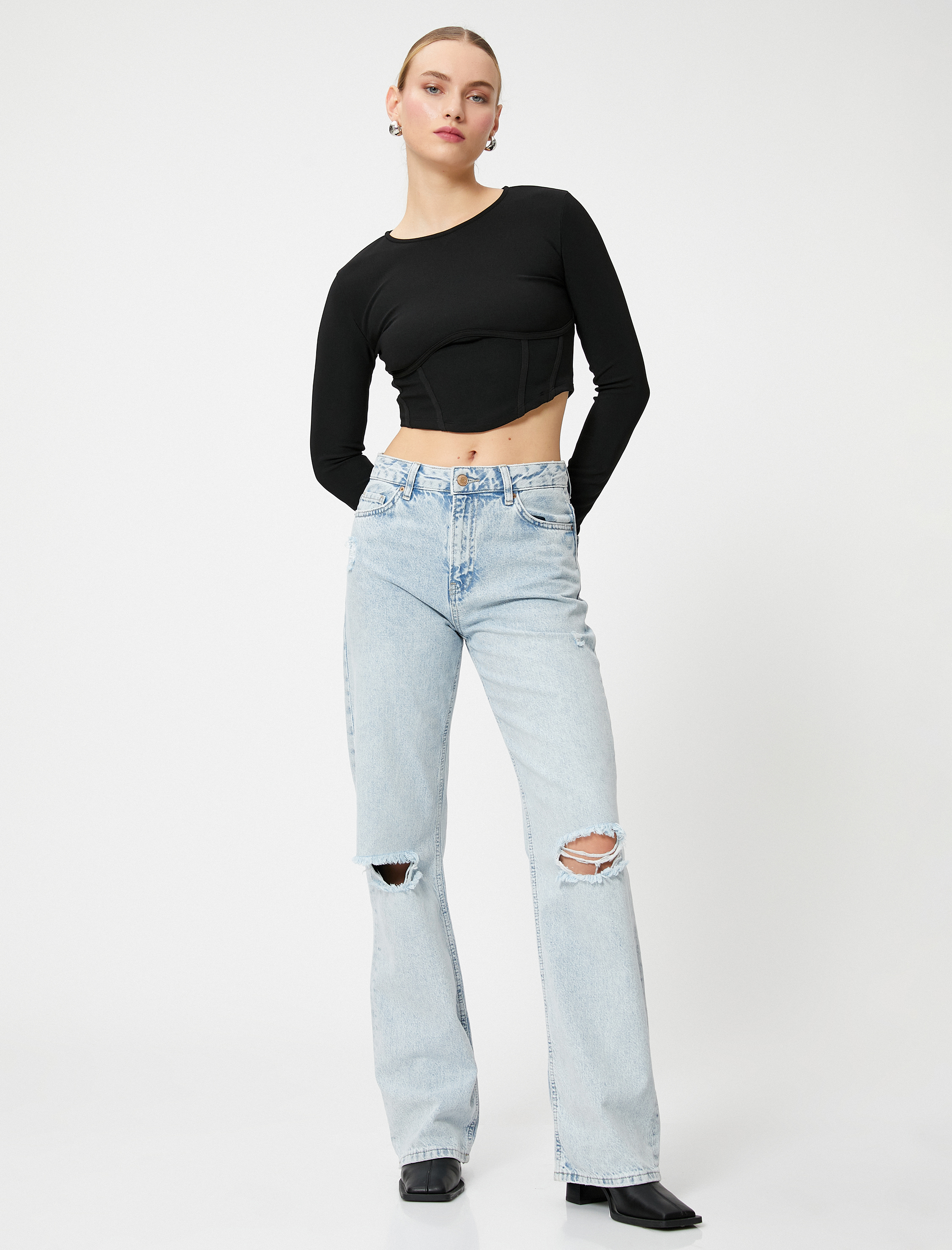   Korse Detaylı Crop Tişört Uzun Kollu