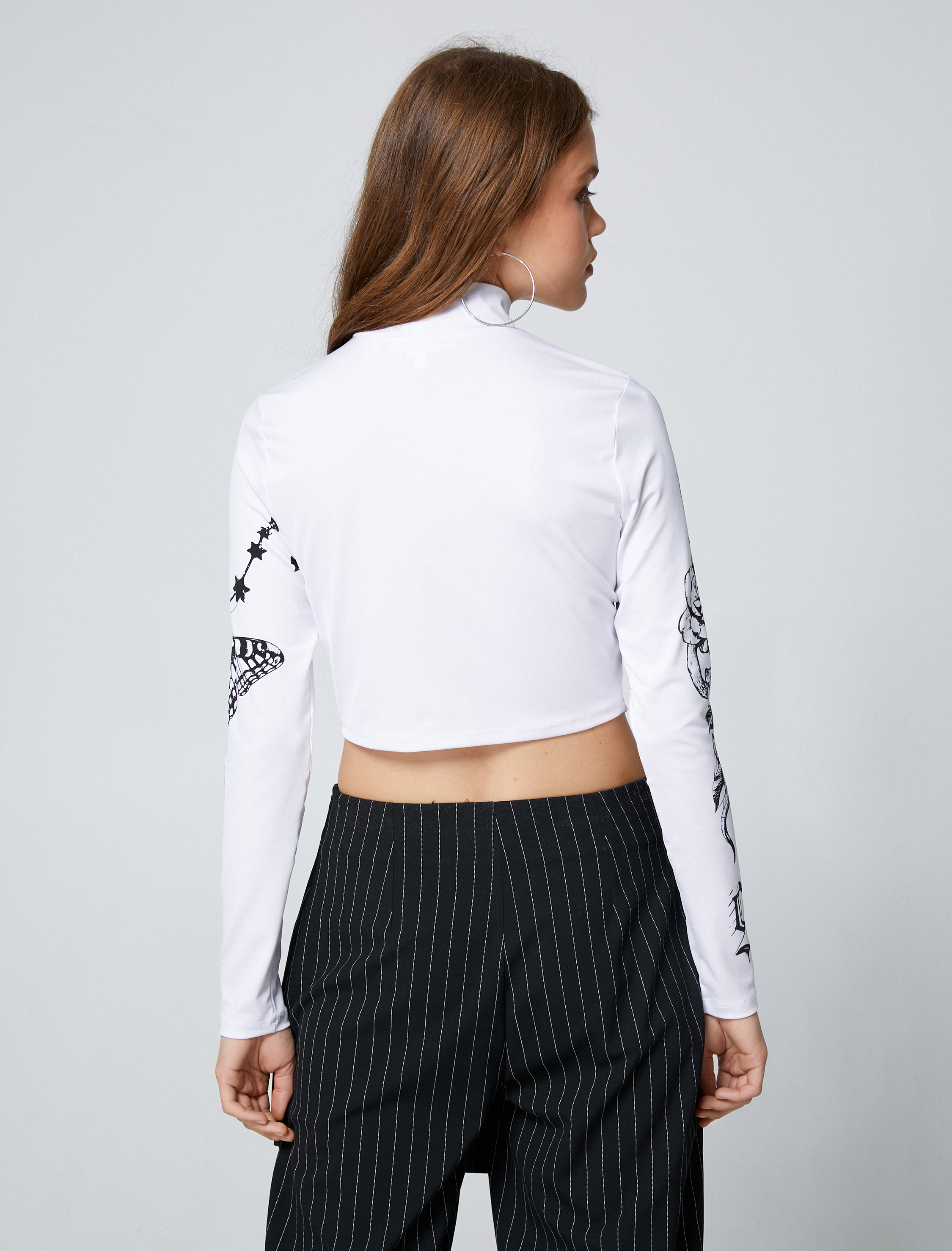   Crop Tişört Uzun Kollu Baskılı Yarım Balıkçı Yaka