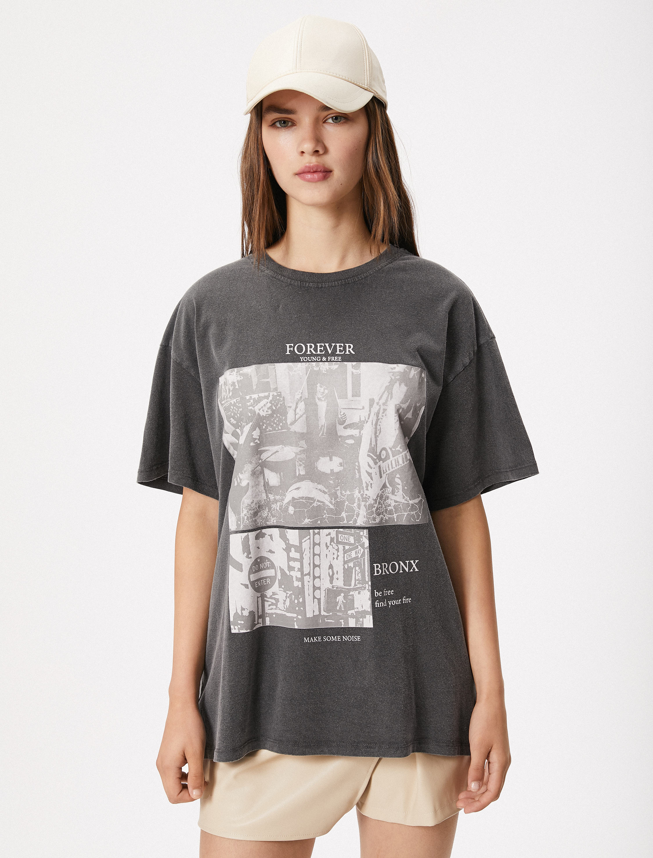 Oversize Tişört Slogan Baskılı Yıkamalı Bisiklet Yaka Kısa Kollu