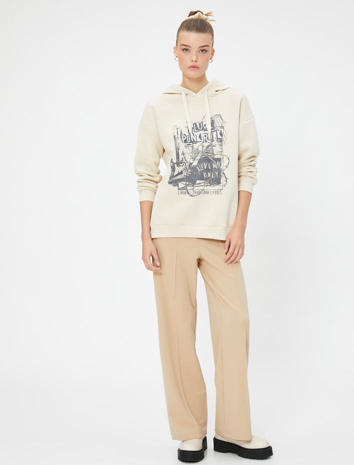  Şardonlu Kapüşonlu Sweatshirt Slogan Baskılı Rahat Kesim Uzun Kollu