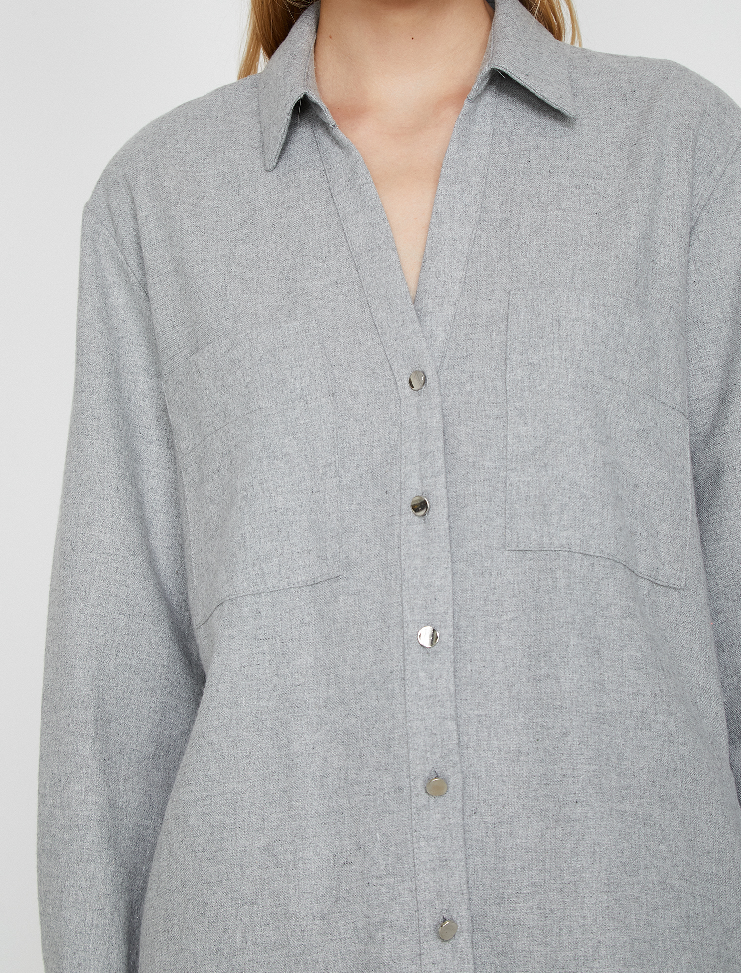   Cep Detaylı Gömlek