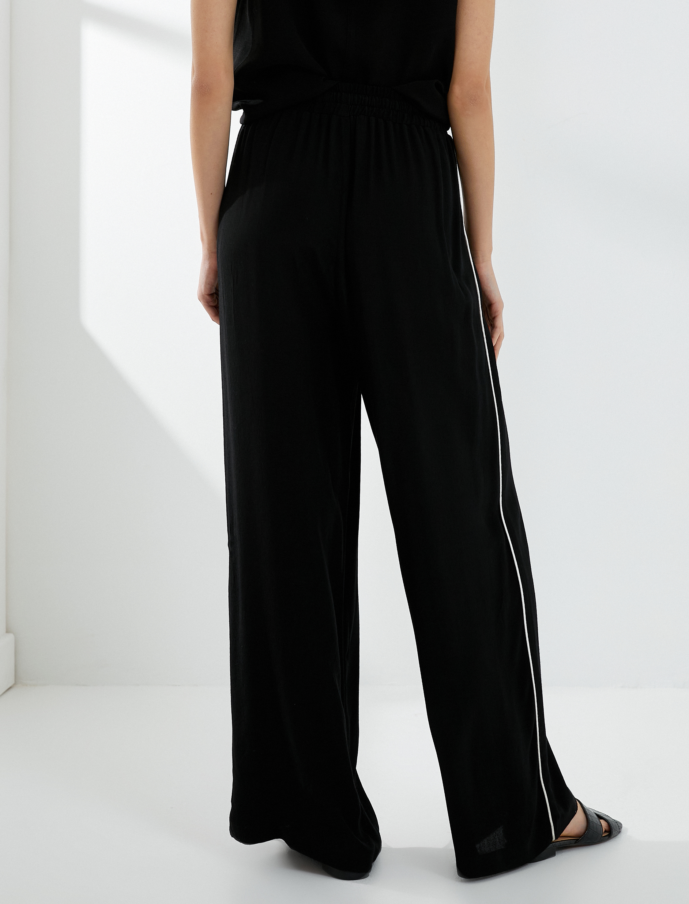   Bol Paça Pantolon Cepli Yüksek Bel Viskon Şerit Detaylı