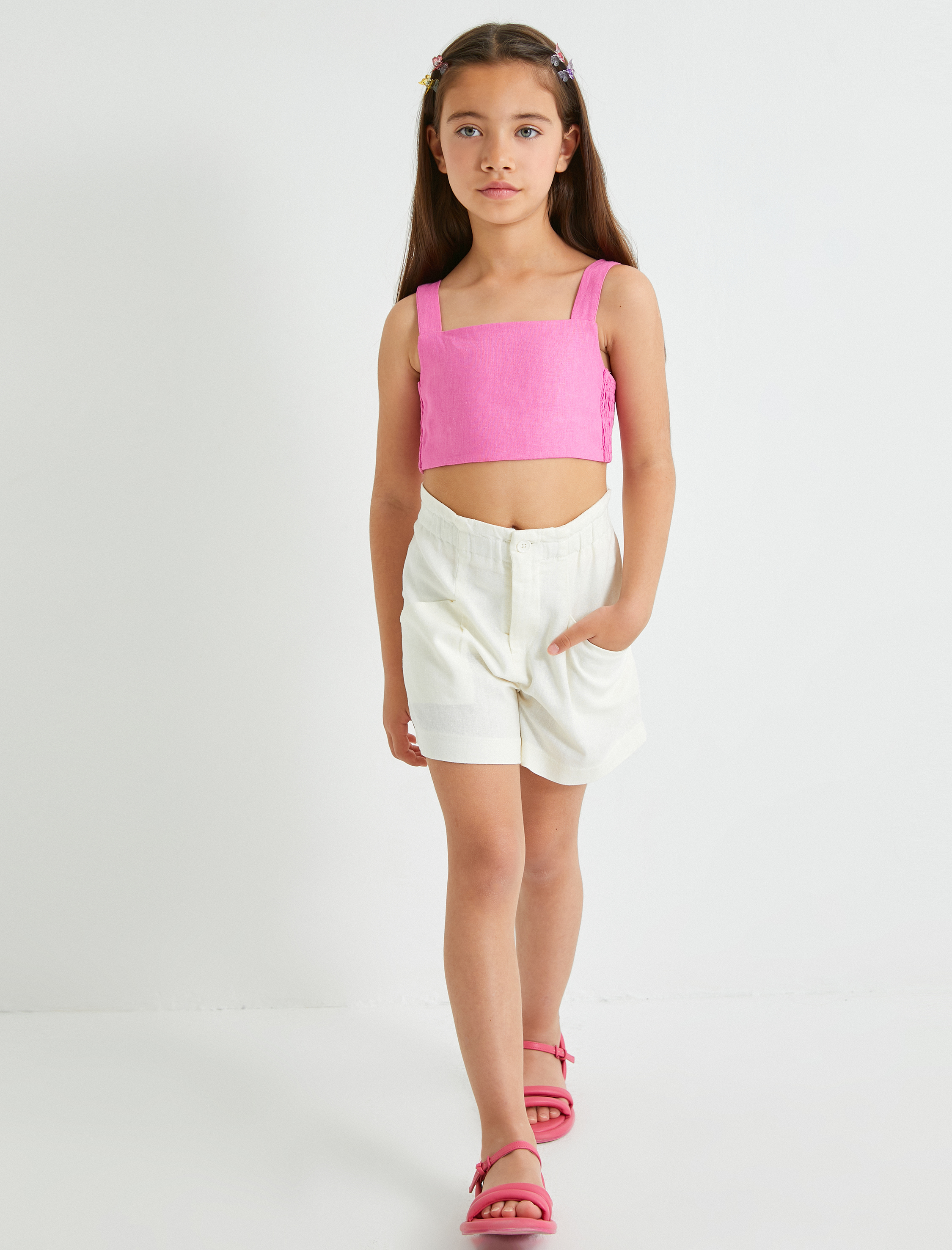  Kız Çocuk Crop Keten Bluz Askılı Arkası Pencere Detaylı Gipeli