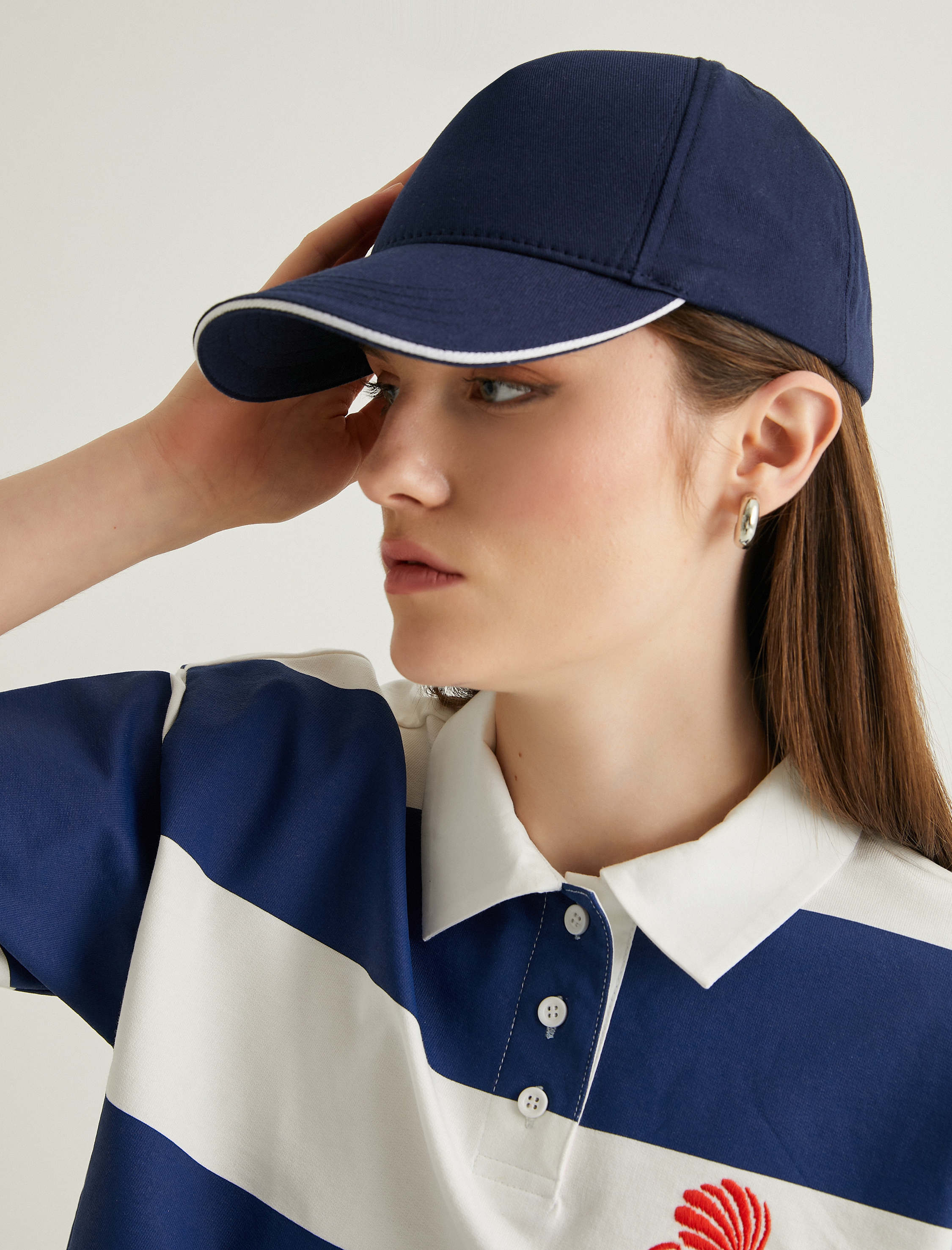 Kadın Kep Şapka Slogan İşleme Detaylı