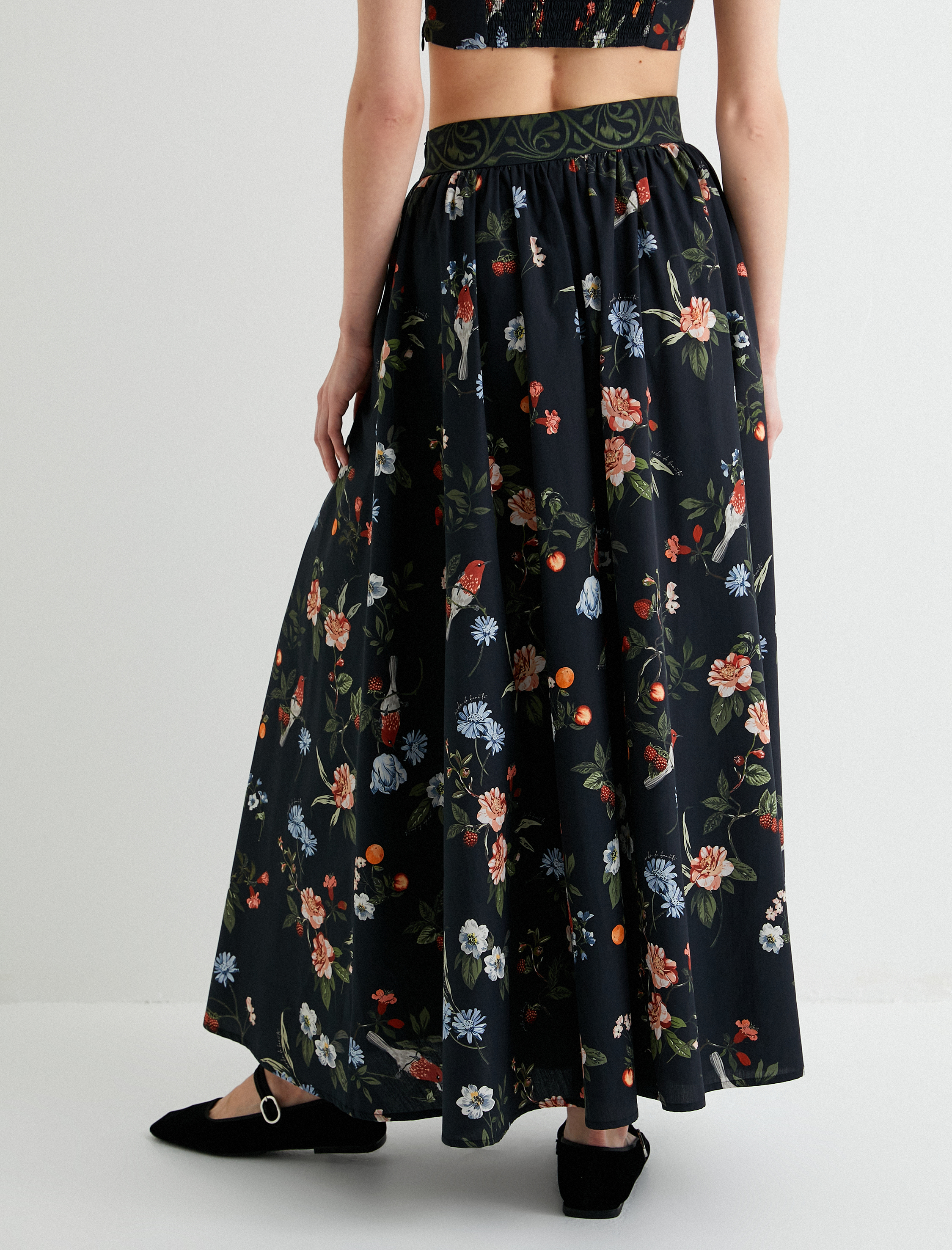   Yırtmaçlı Çiçekli Uzun Etek