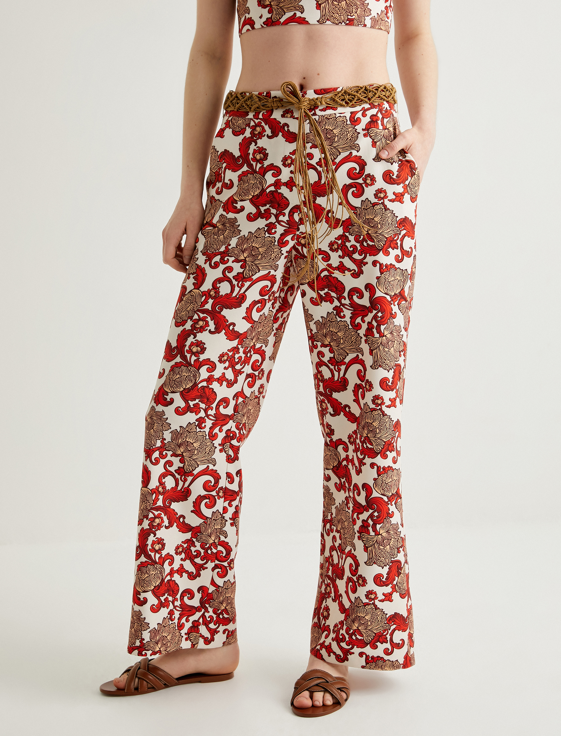   Koton X Melis Ağazat - Kemerli Çiçek Desenli Pantolon