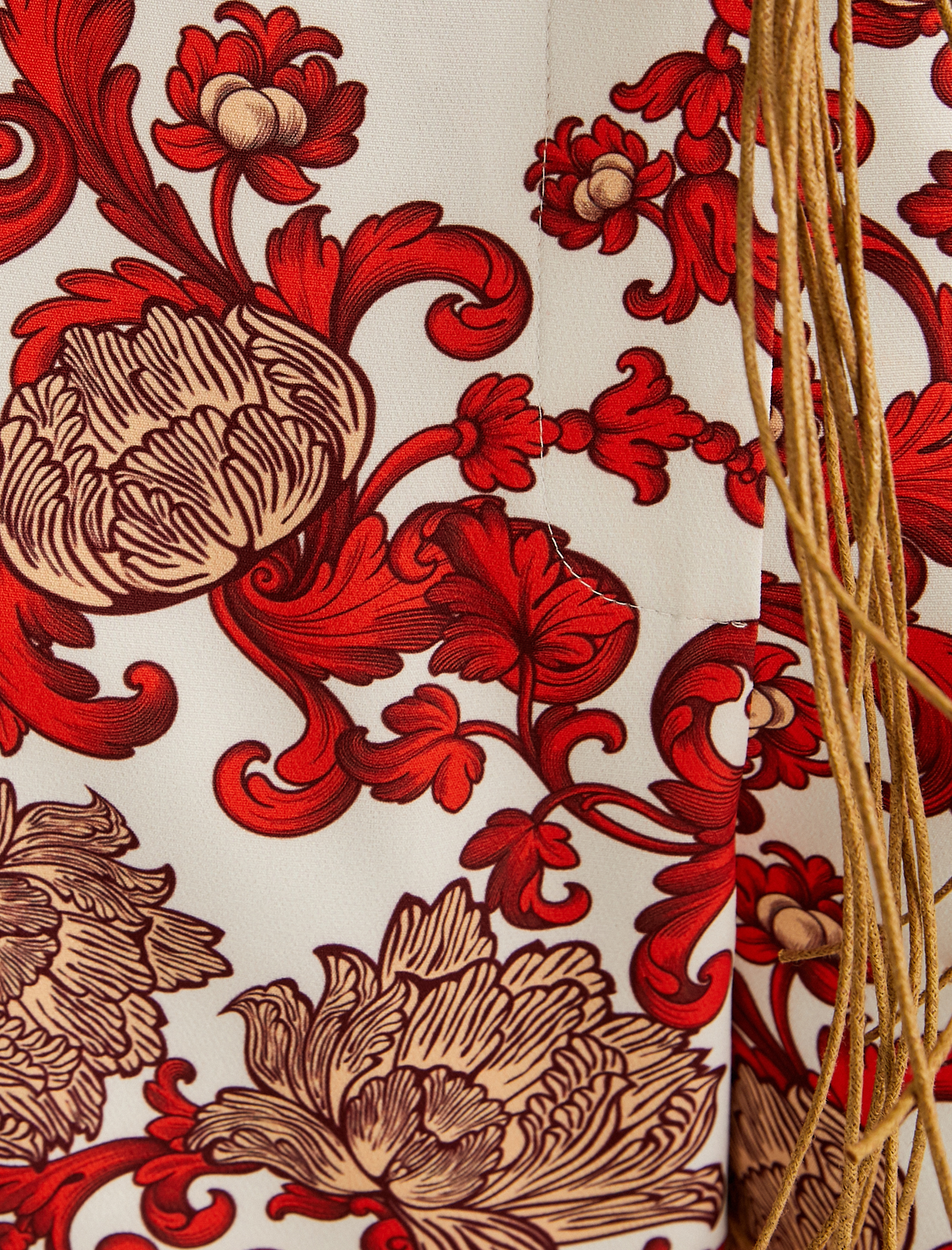   Koton X Melis Ağazat - Kemerli Çiçek Desenli Pantolon